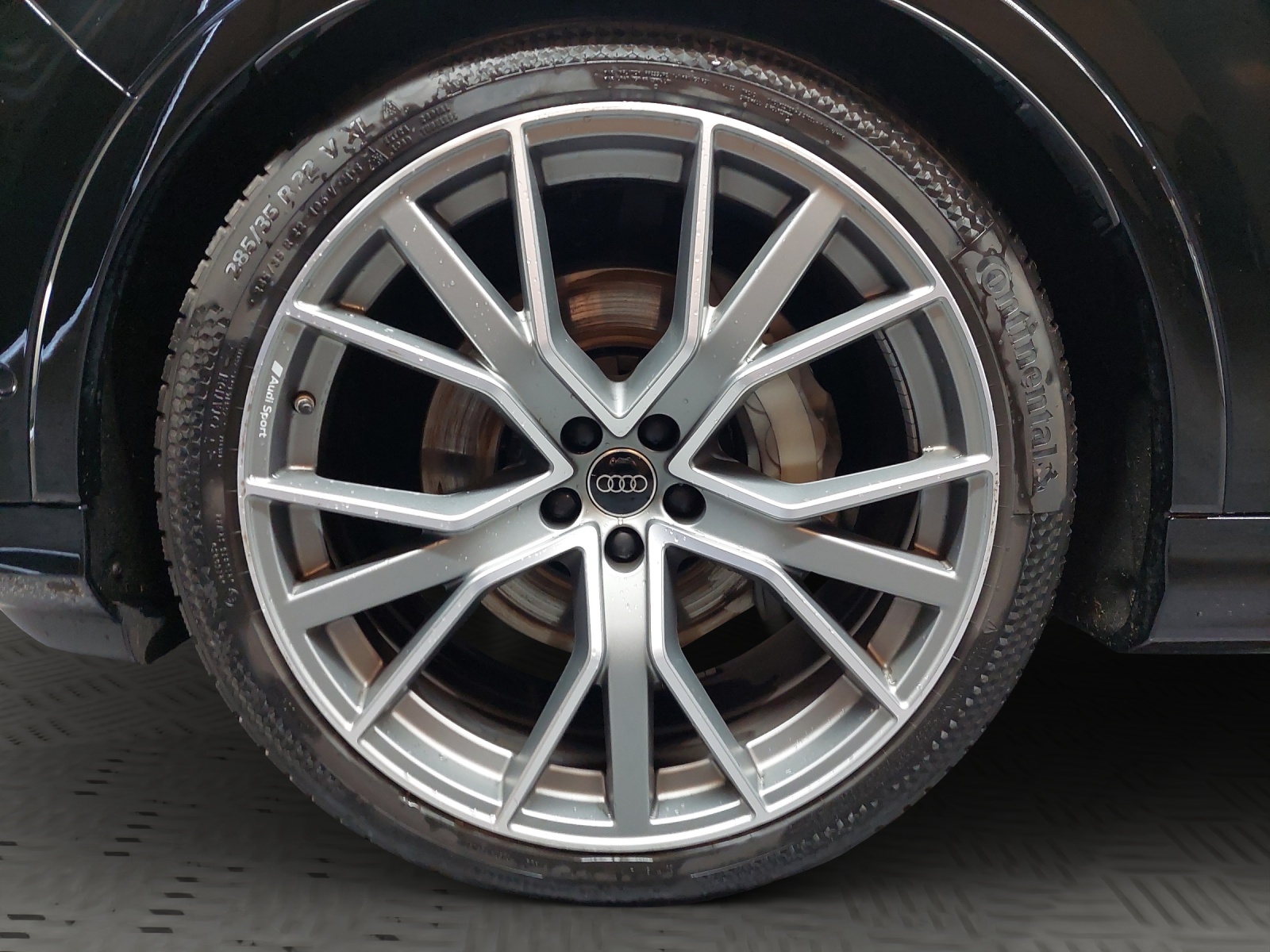 AUDI Q7 50 TDI quattro S Line tiptronic-image-14