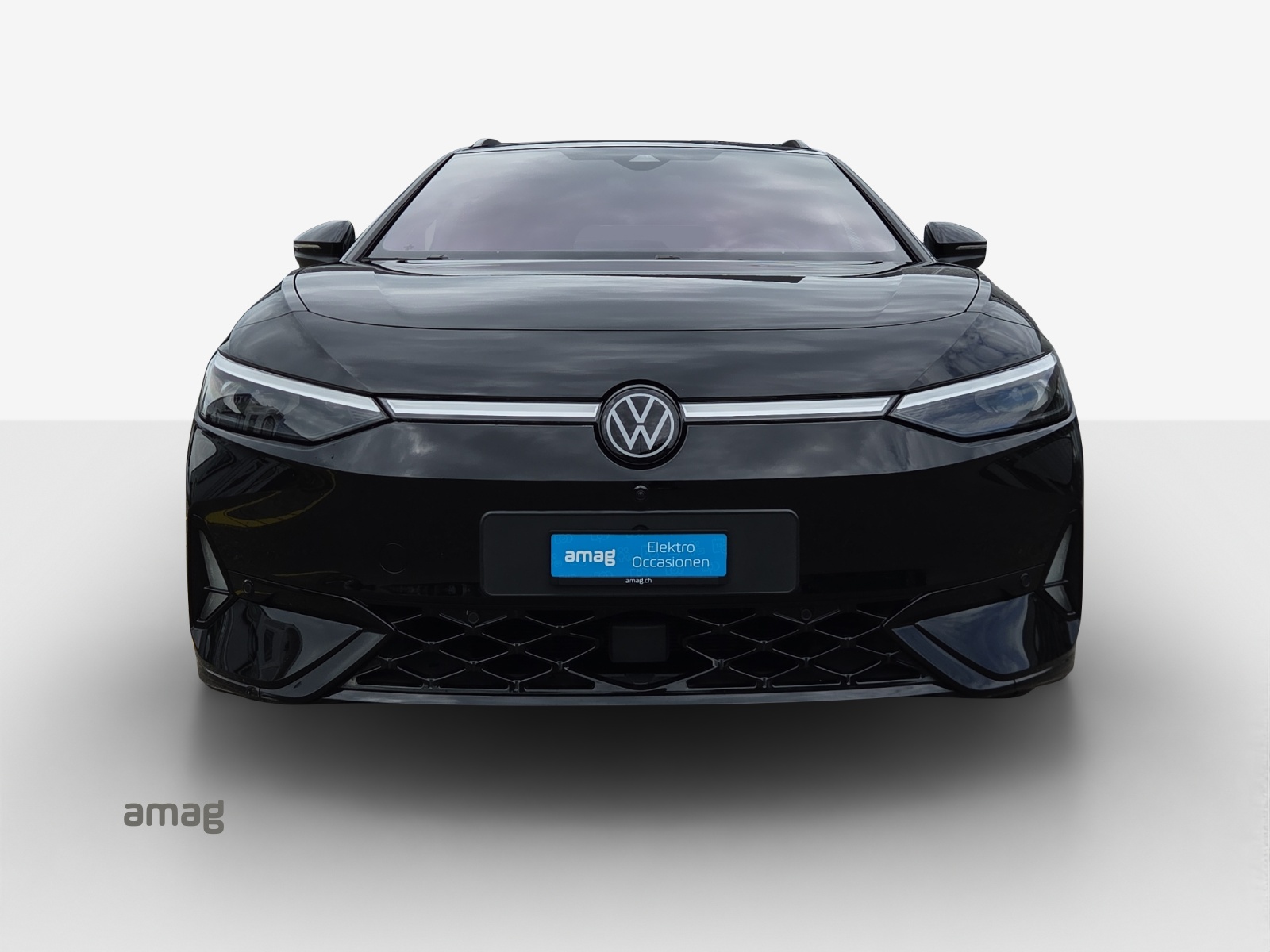 VW ID.7 Tourer GTX 86 kWh GTX United 4 Motion-image-7