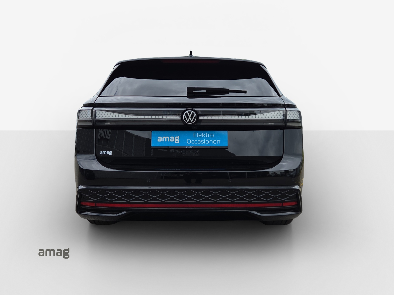 VW ID.7 Tourer GTX 86 kWh GTX United 4 Motion-image-4