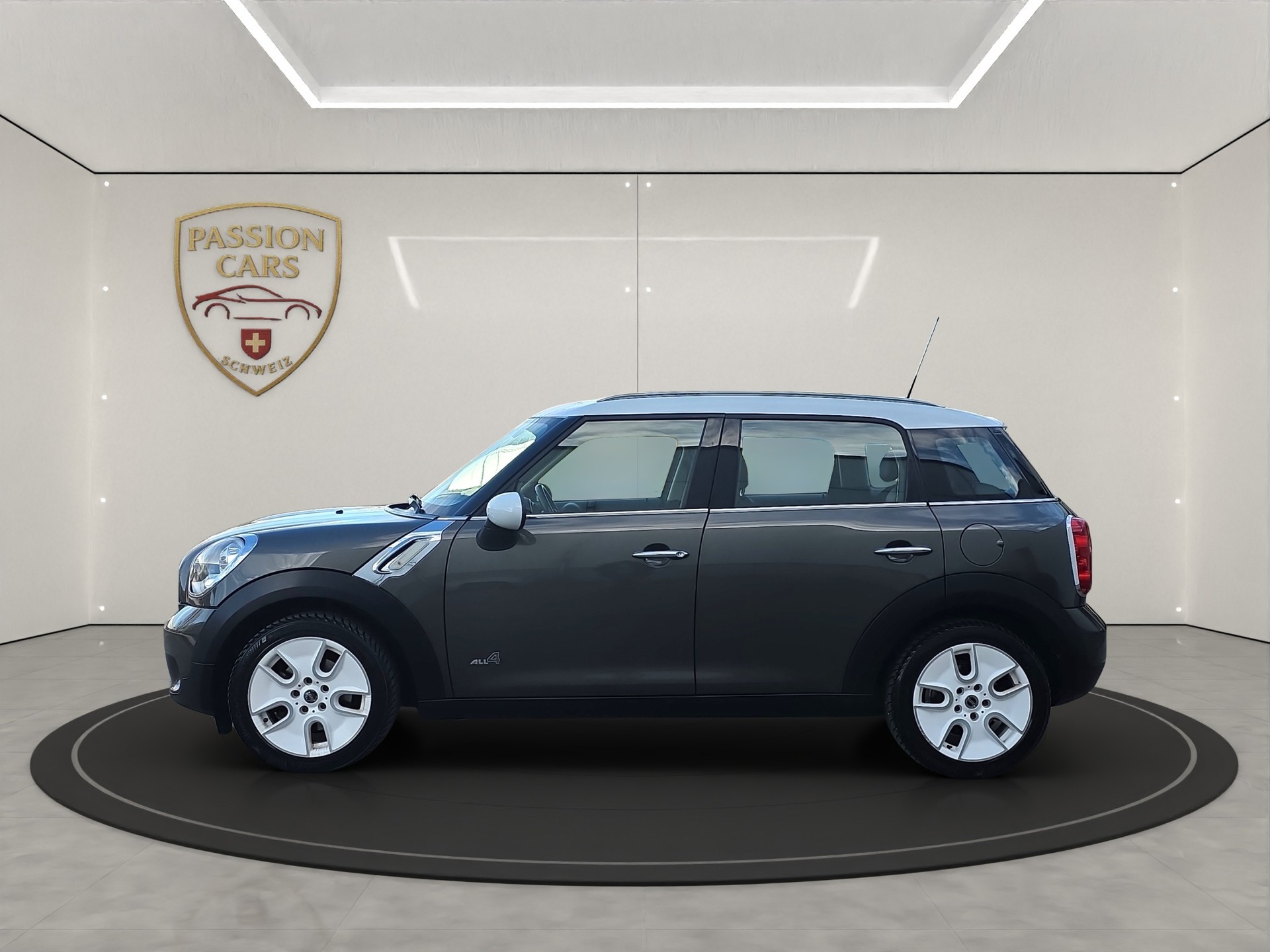 MINI Countryman Cooper D ALL4-image-1