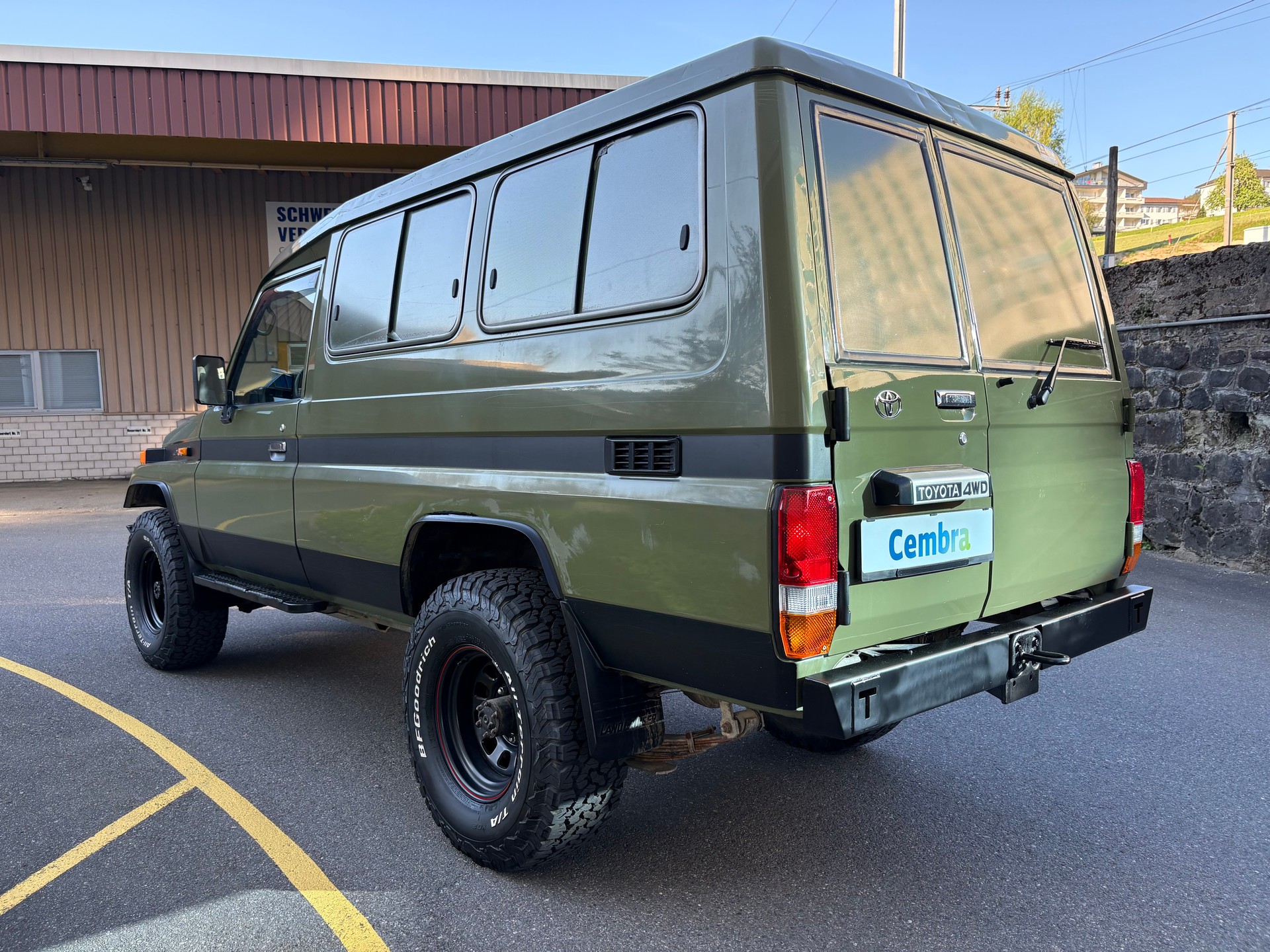 TOYOTA Land Cruiser 400 Hdt Long 4.2D-image-4