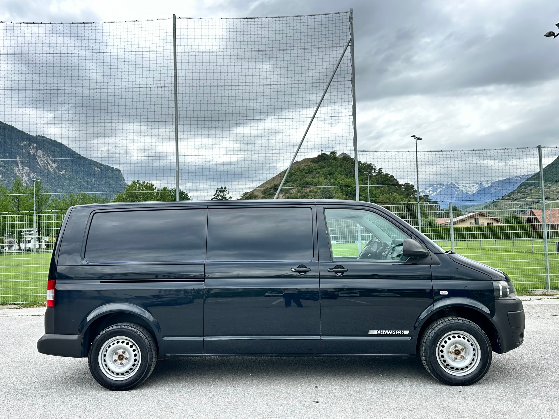 VW T5 2.0 TDI Champion 4Motion-image-6