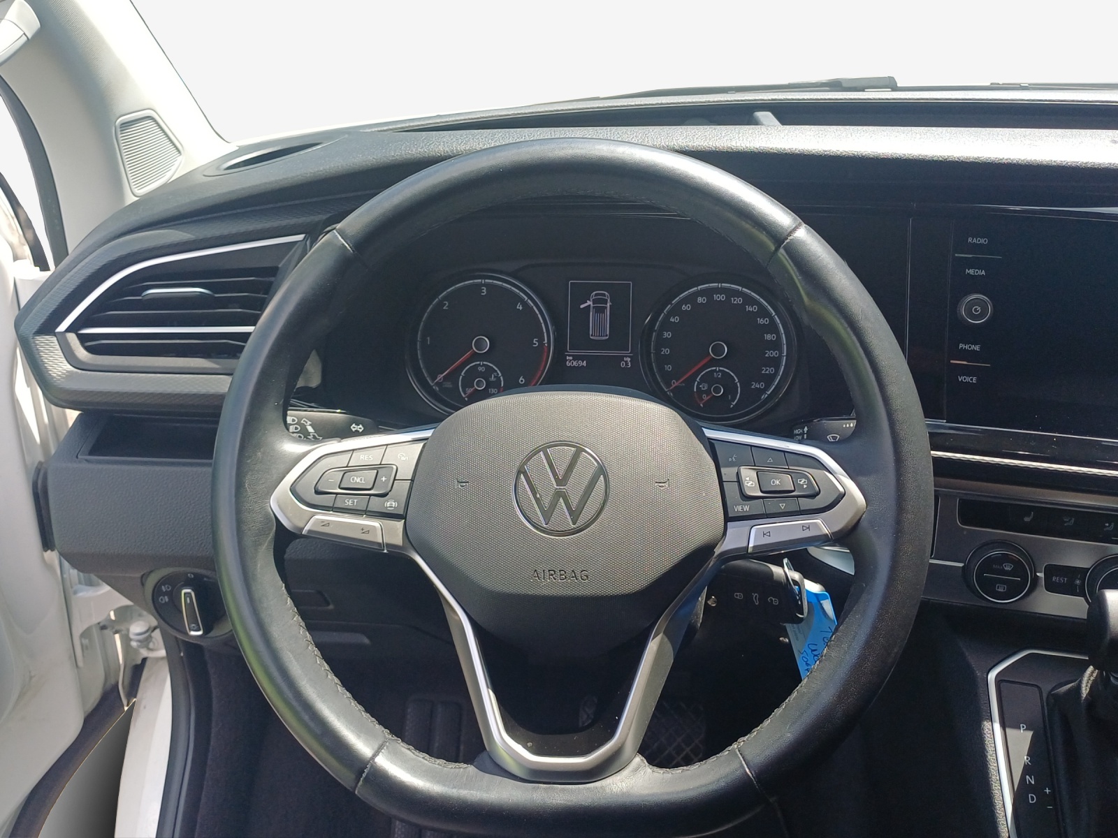 VW T6.1 Multivan 2.0 TDI Trendline Liberty DSG-image-9