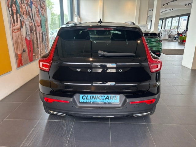 VOLVO XC40 T4 AWD R-Design Geartronic-image-6
