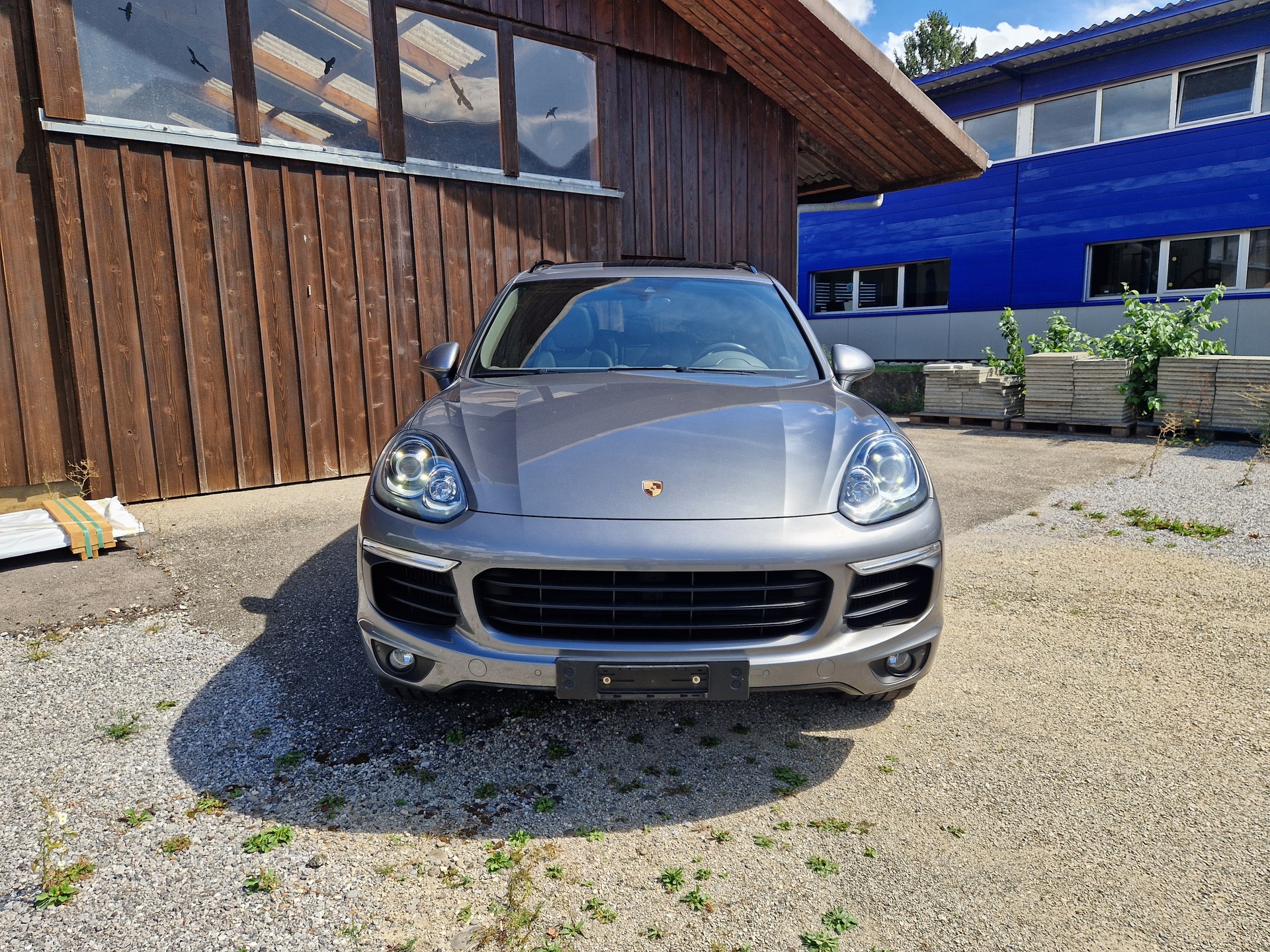 PORSCHE Diesel-image-1