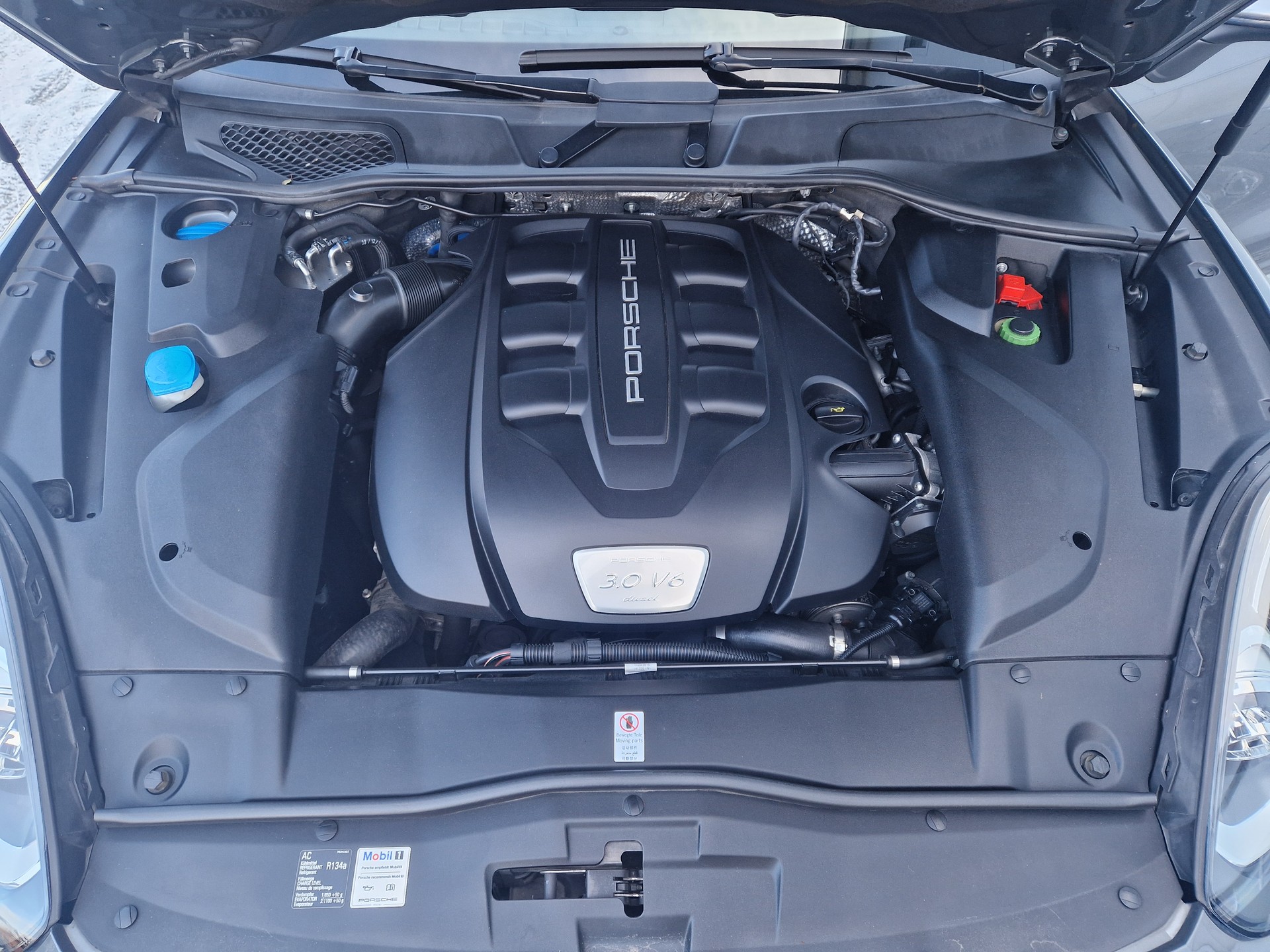 PORSCHE Diesel-image-13