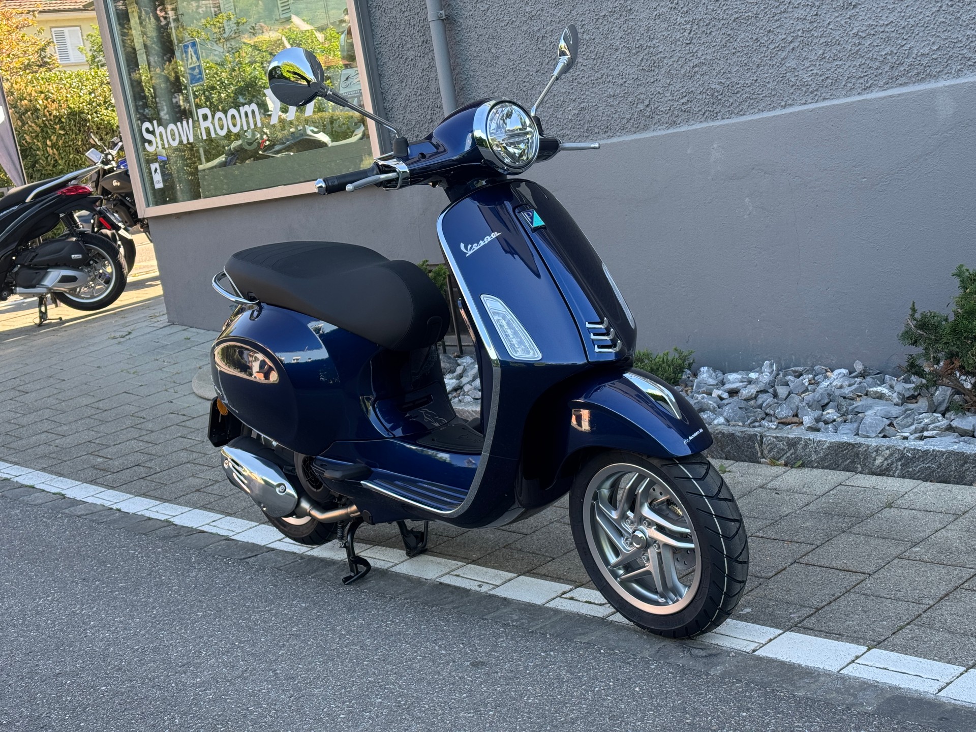 PIAGGIO Vespa 125 Primavera 2026 Keyless Go & LCD Display-image-12