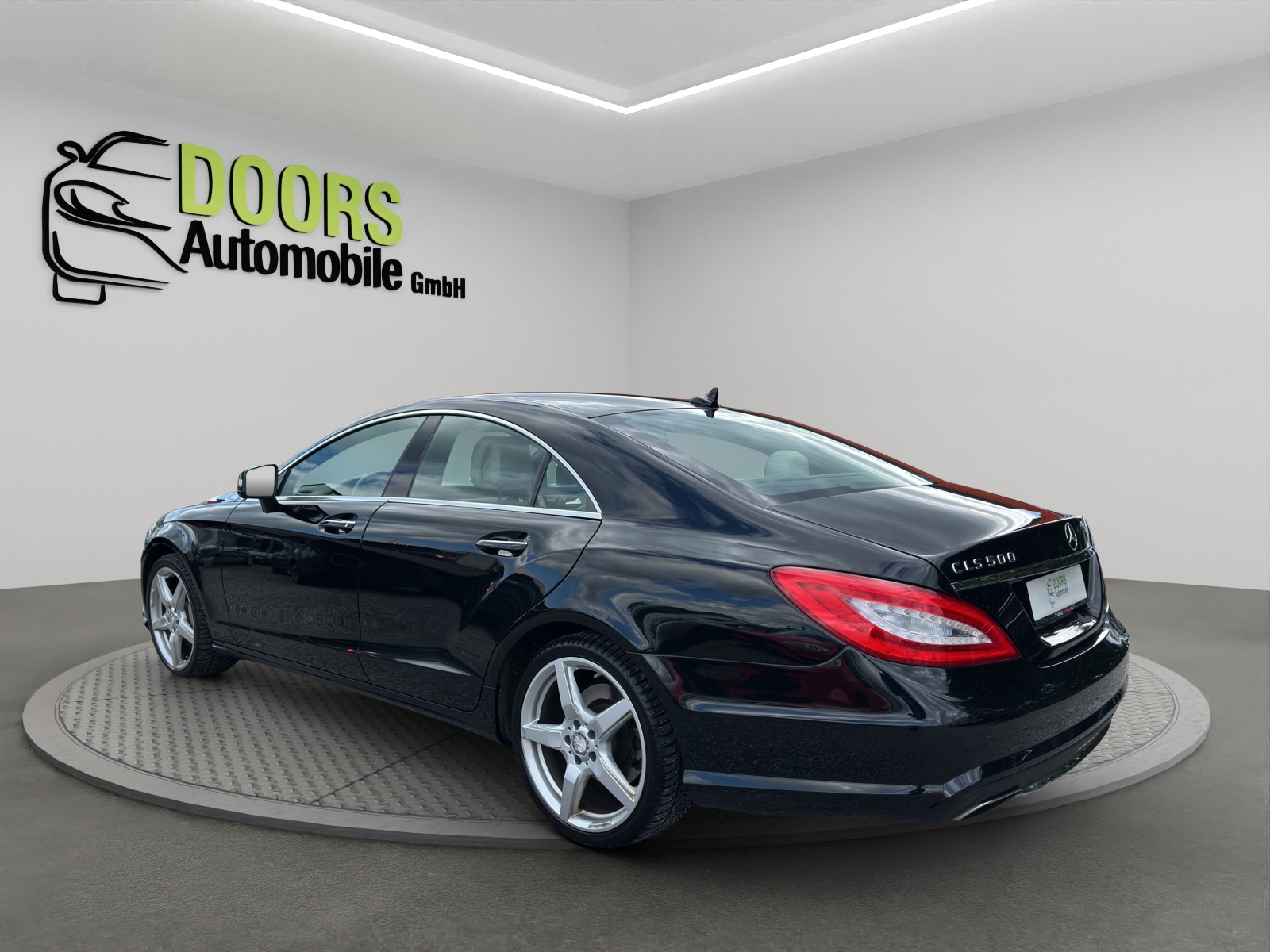 MERCEDES-BENZ CLS 500 4Matic 7G-Tronic-image-5