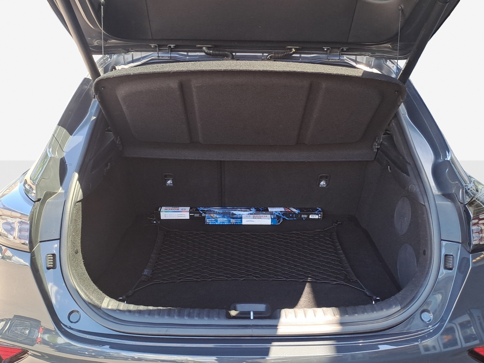 KIA XCeed 1.5 T-GDi GT-Line DCT-image-12