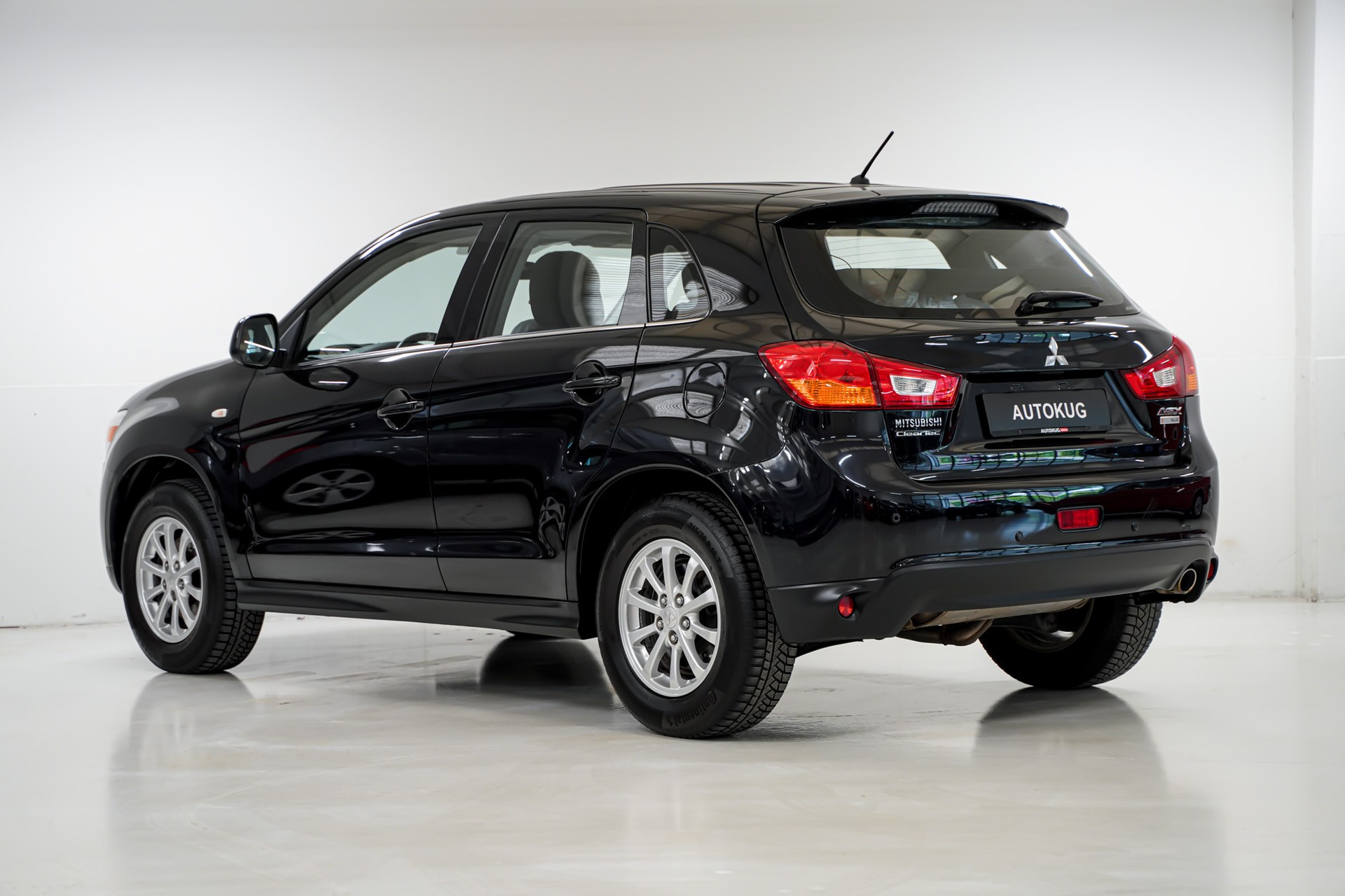 MITSUBISHI ASX 1.6 DID Pure 4WD-image-4