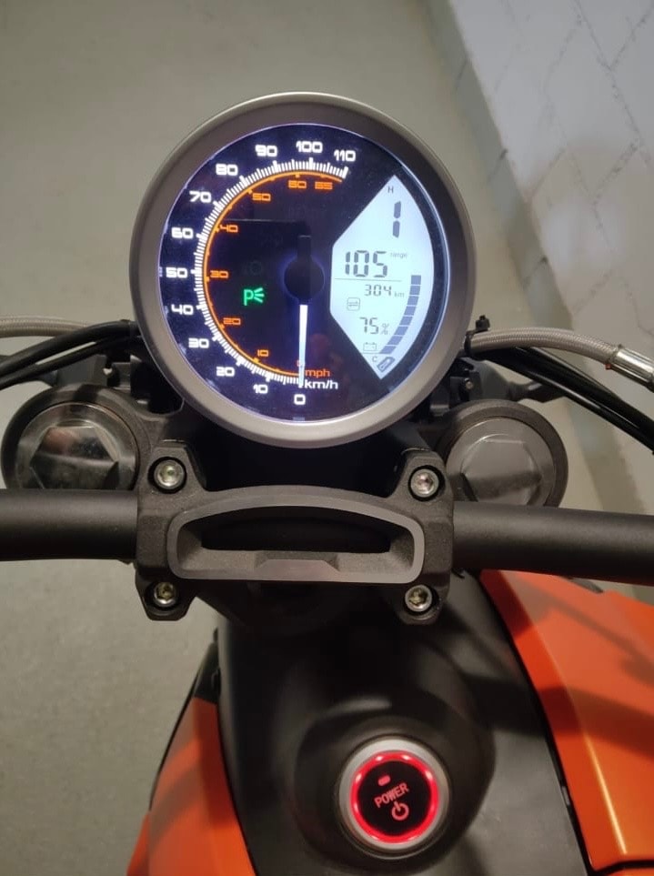 SUPER SOCO TC MAX - Café Racer-image-3