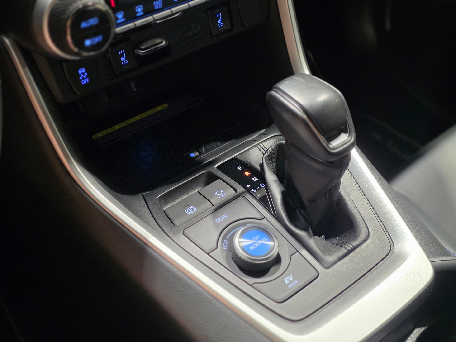 TOYOTA RAV-4 2.5 HSD Style e-CVT 4WD-image-13