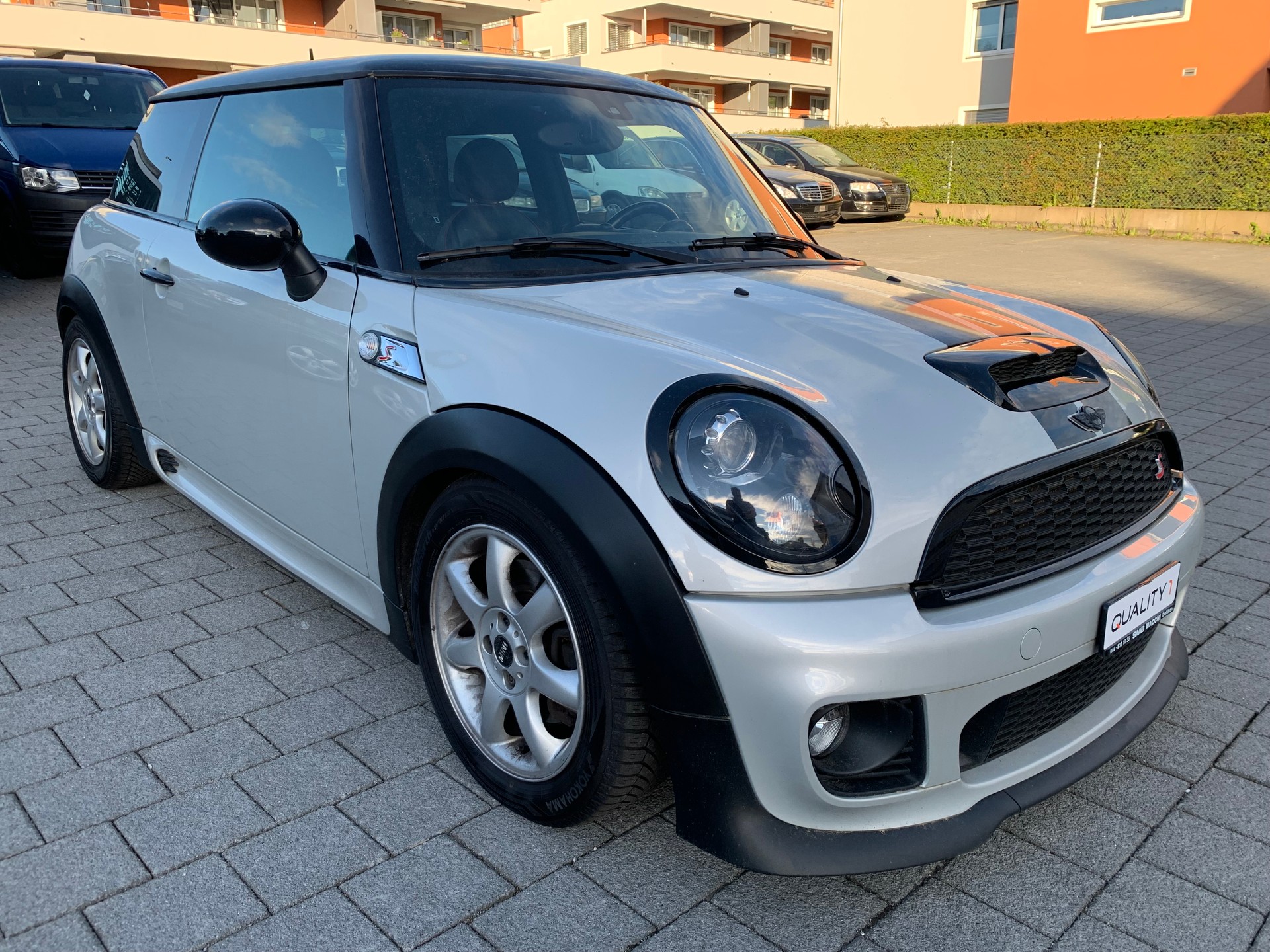 MINI Cooper S-image-1