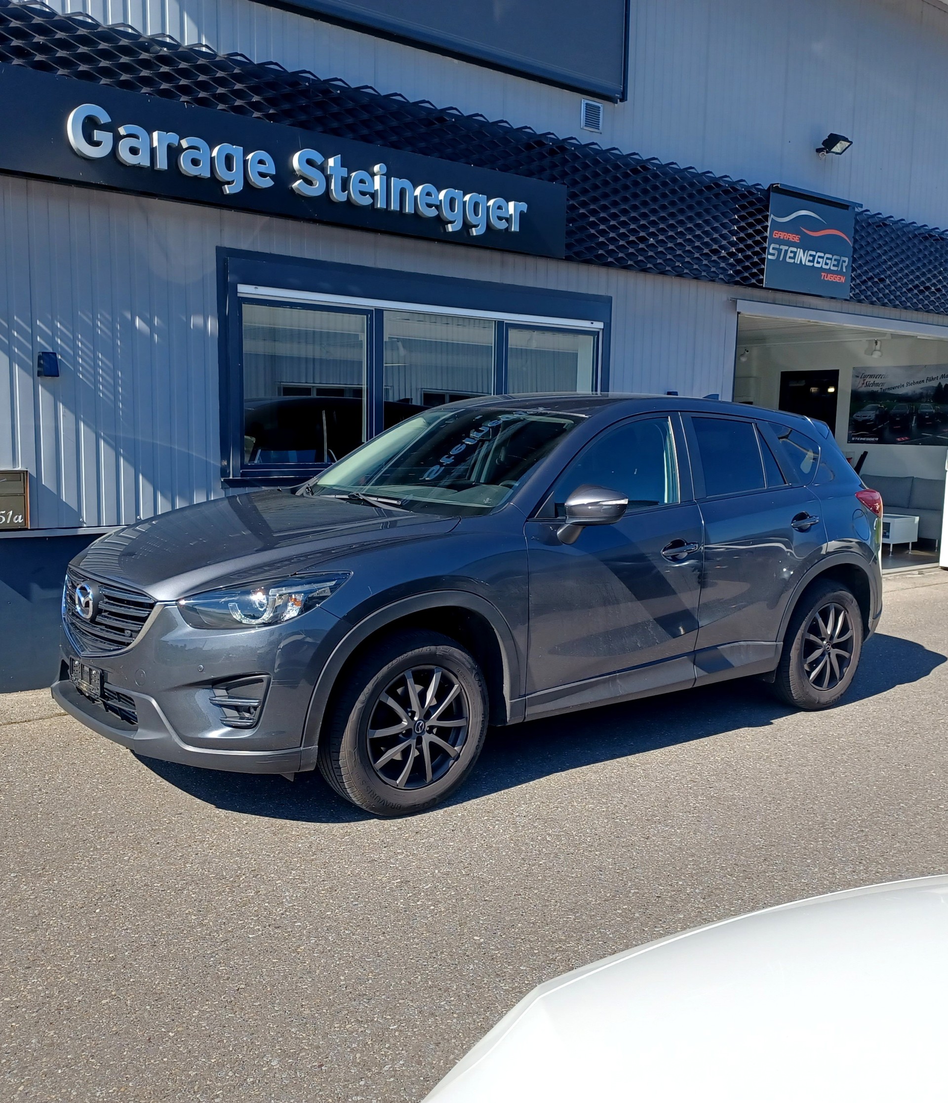 MAZDA CX-5 2.2 D Ambition AWD-image-3