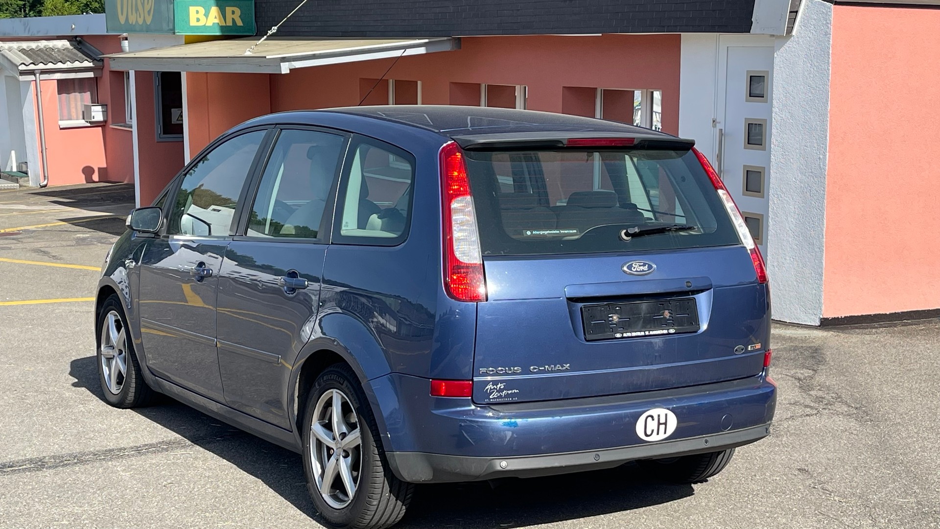 FORD FOCUS-image-2