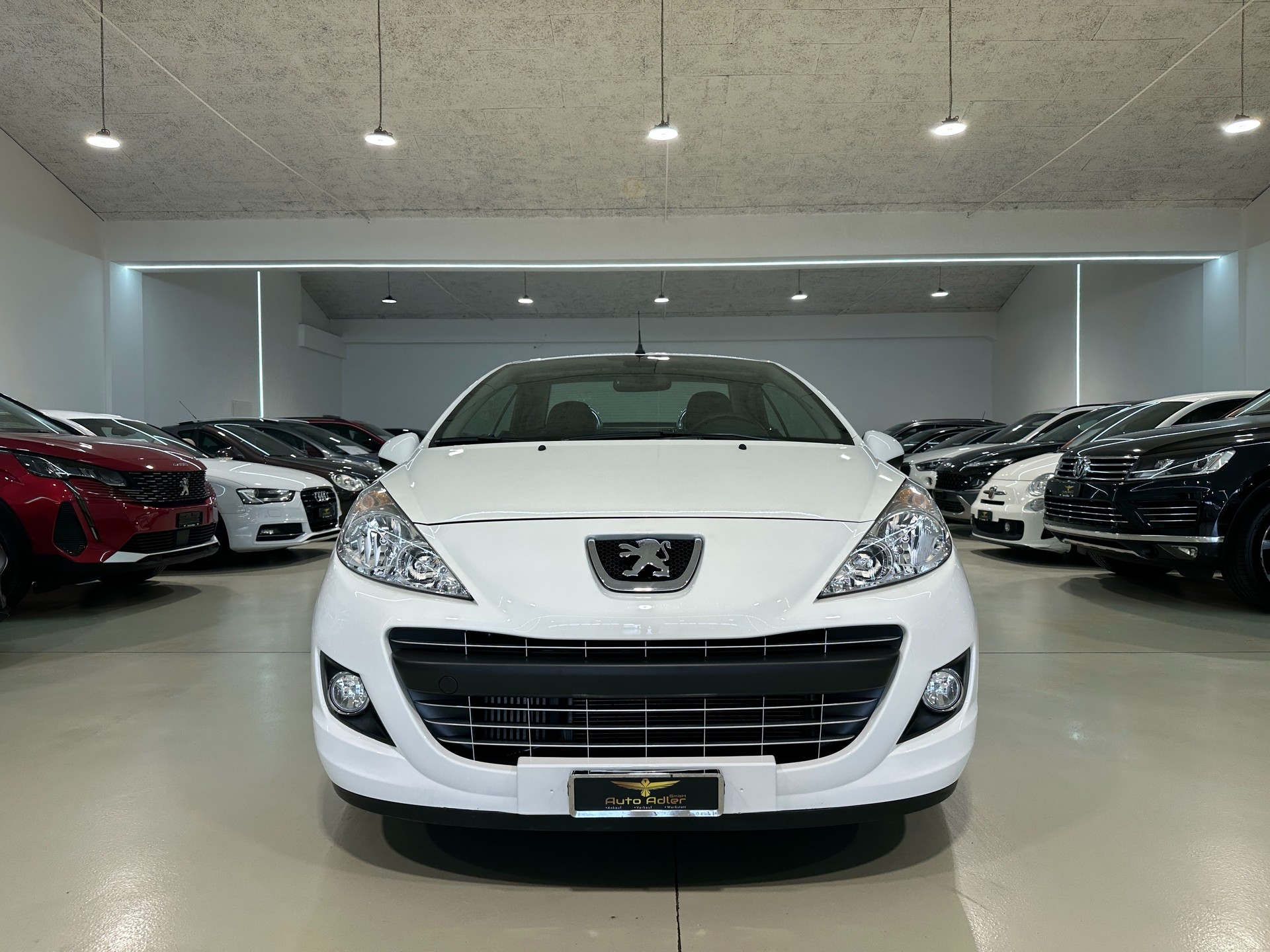 PEUGEOT 207 CC 1.6 16V Turbo Swiss Edition