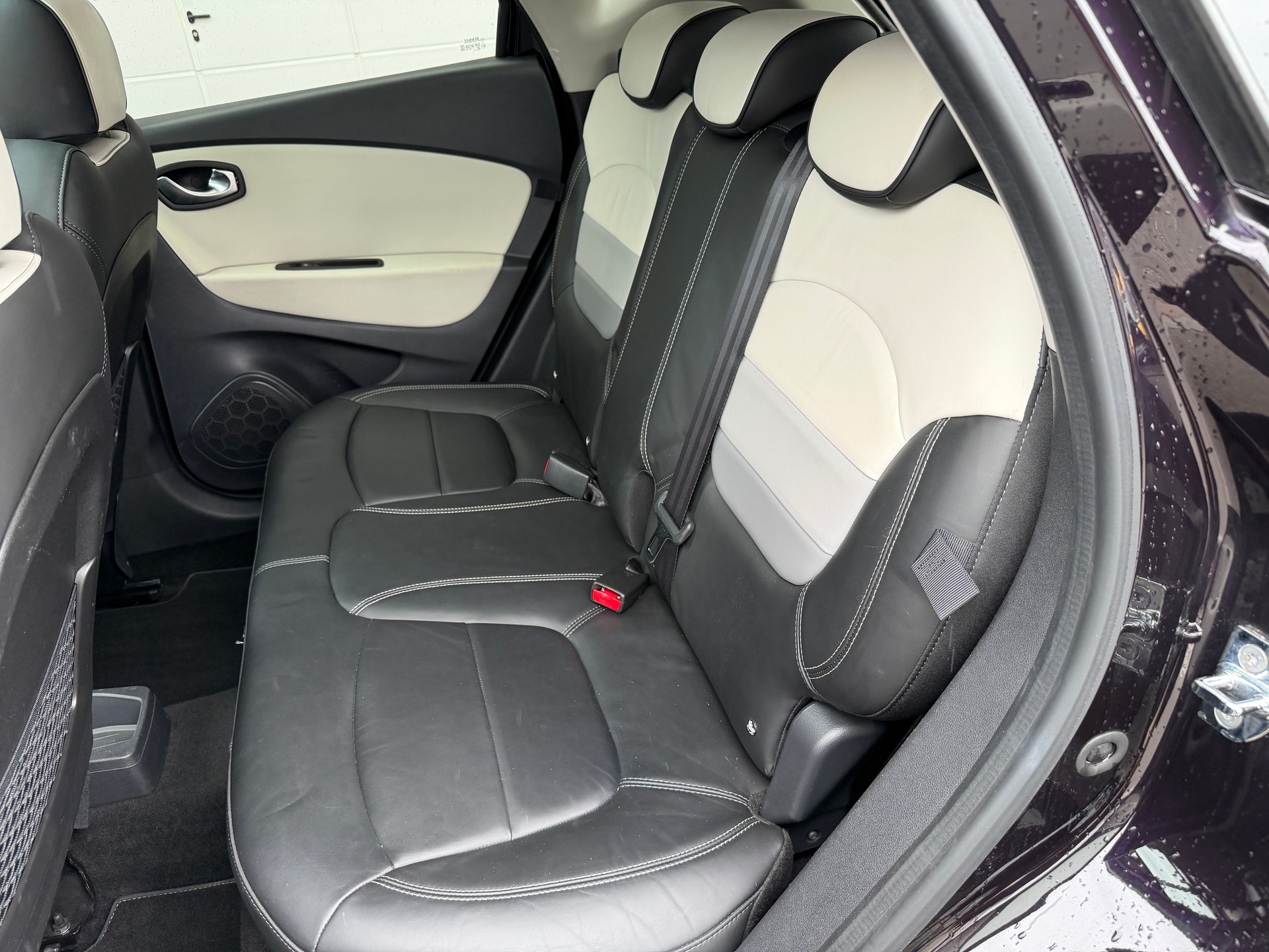 RENAULT Captur 1.3 TCe Initiale EDC S/S PF-image-5