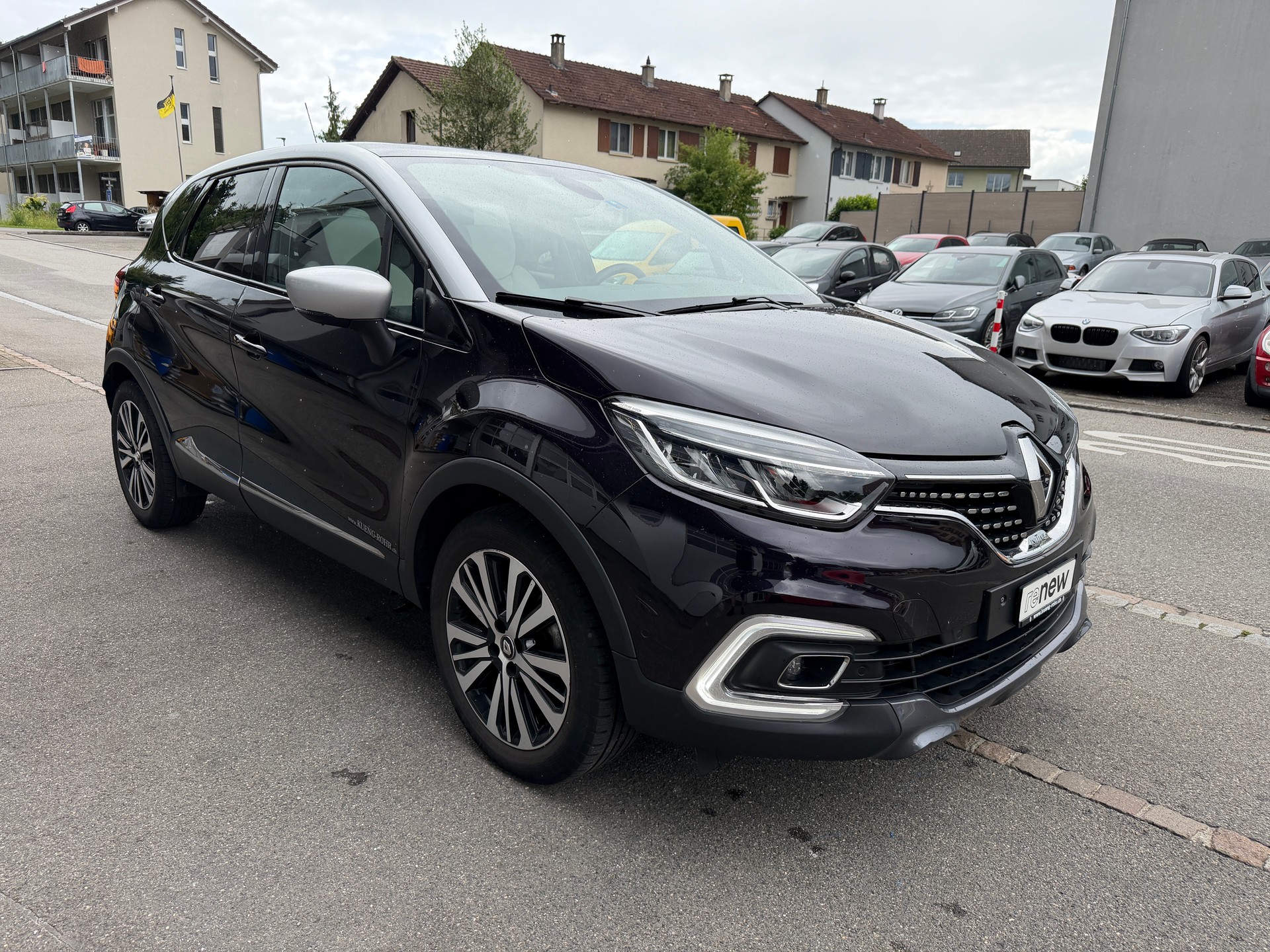 RENAULT Captur 1.3 TCe Initiale EDC S/S PF-image-2