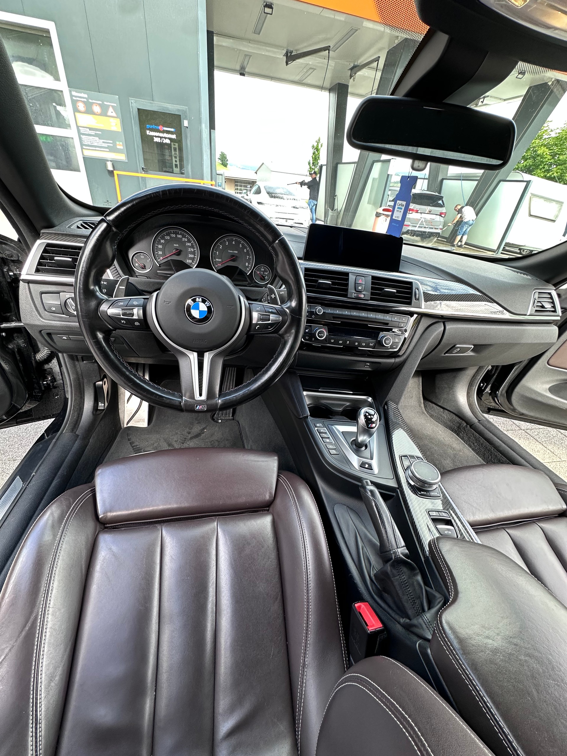 BMW M4 Competition-image-4