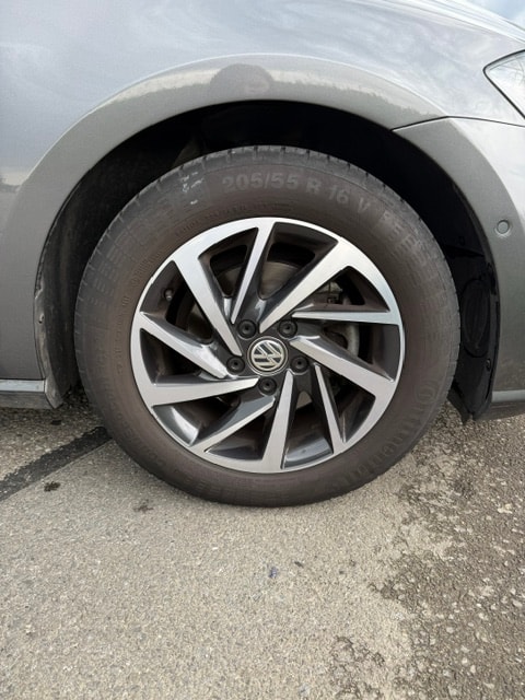 VW Golf 1.5 TSI EVO Comfortline DSG-image-9