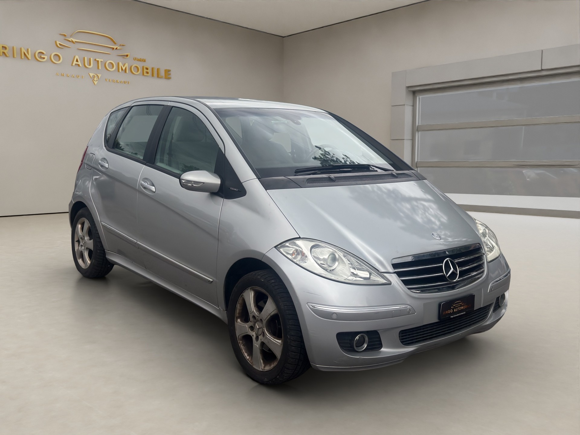 MERCEDES-BENZ A 170 Elégance-image-0
