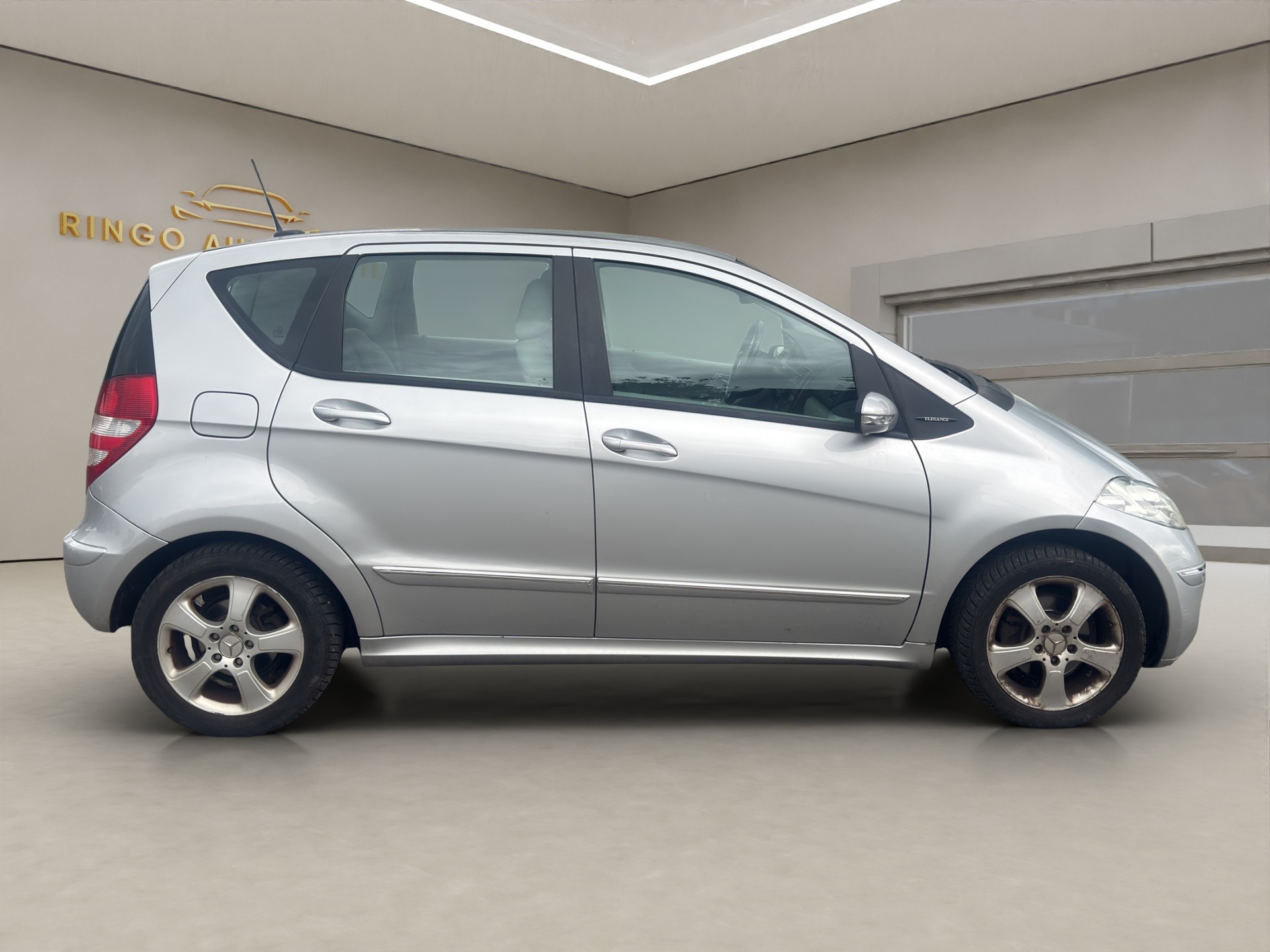 MERCEDES-BENZ A 170 Elégance-image-7