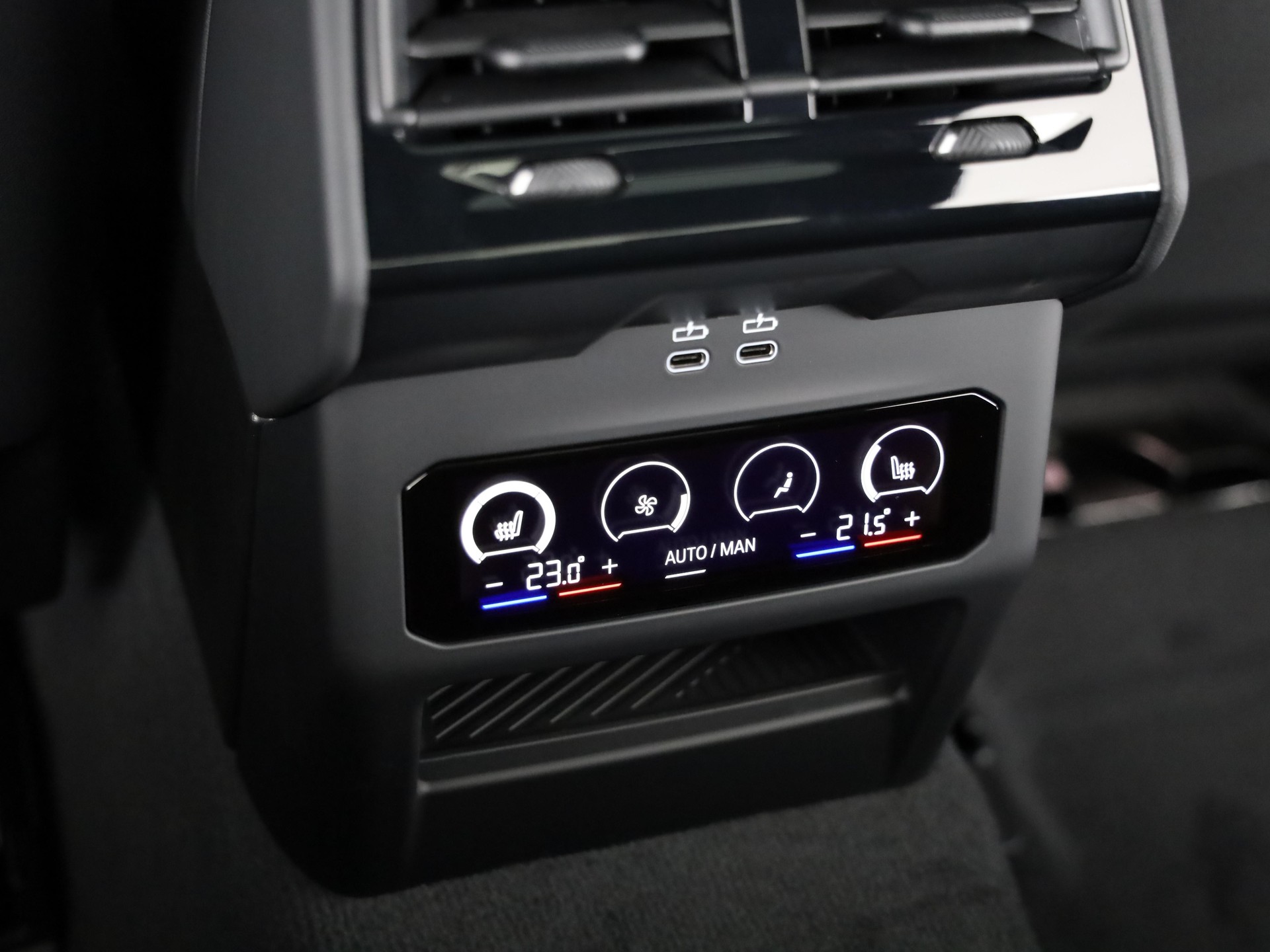 BMW 540d xDrive-image-19