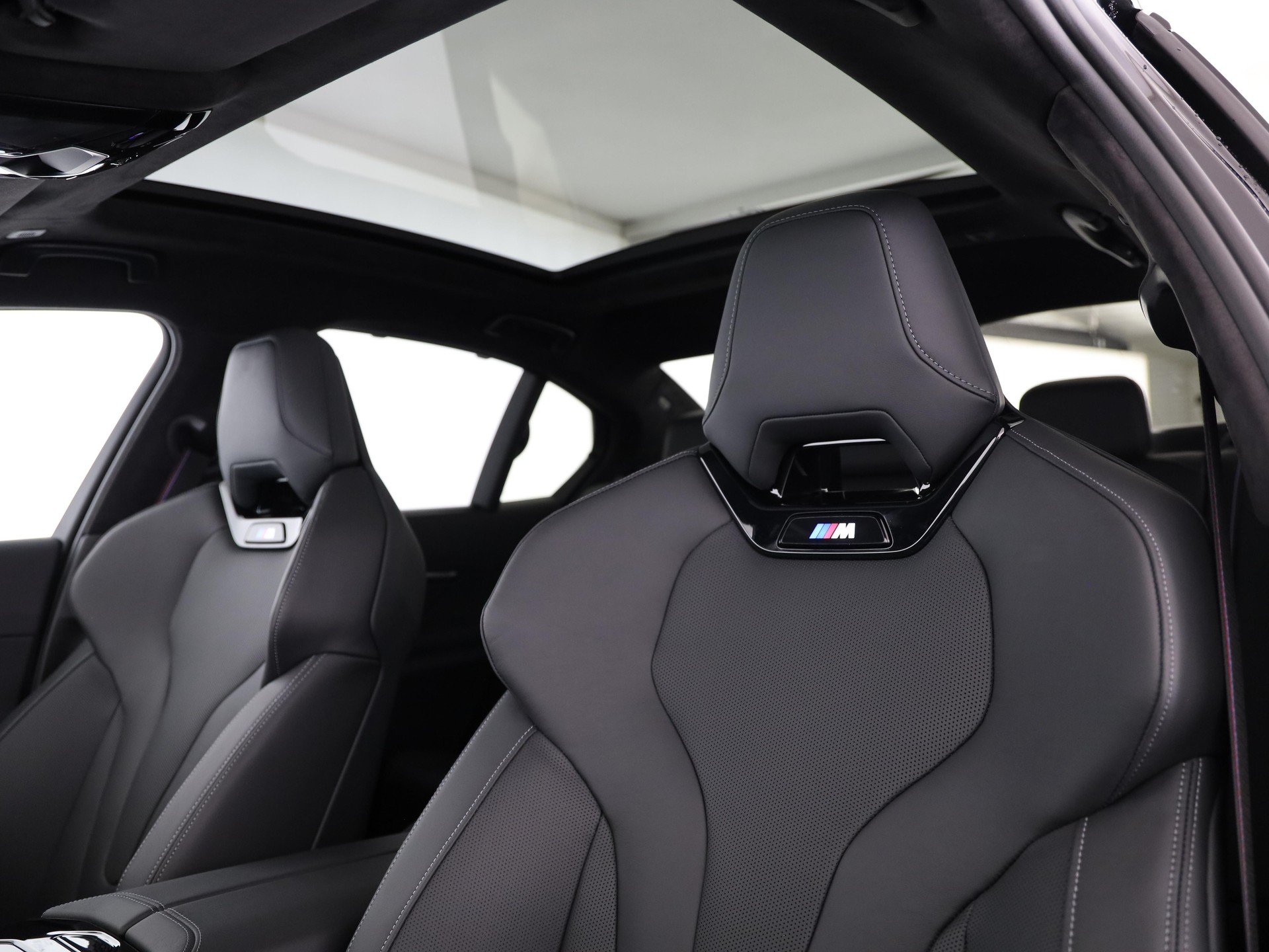 BMW 540d xDrive-image-10