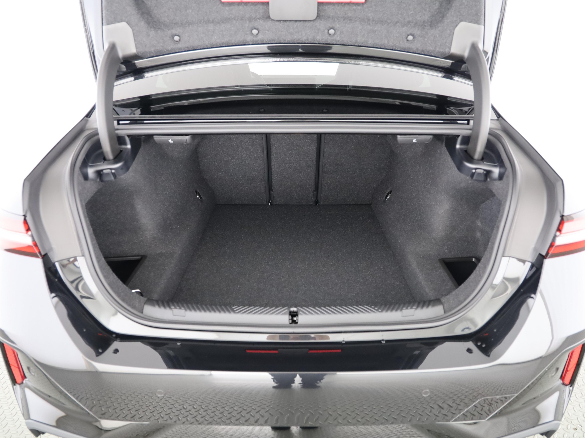 BMW 540d xDrive-image-6