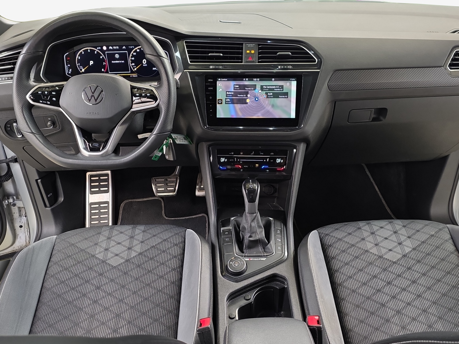 VW Tiguan 2.0TSI R-Line 4Motion DSG-image-8
