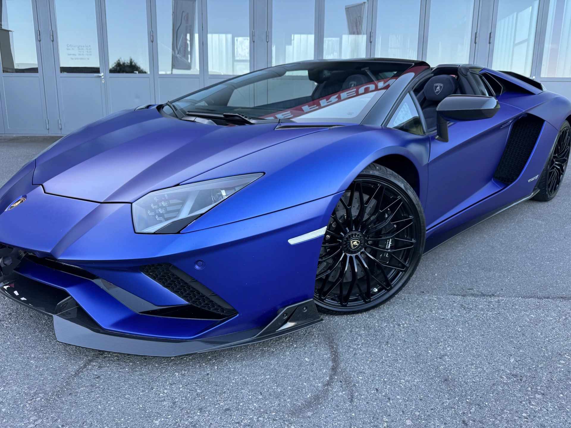 LAMBORGHINI Aventador S Bucherer Blue Edition 1of1 LP740-4 Roadster E-Gear-image-0
