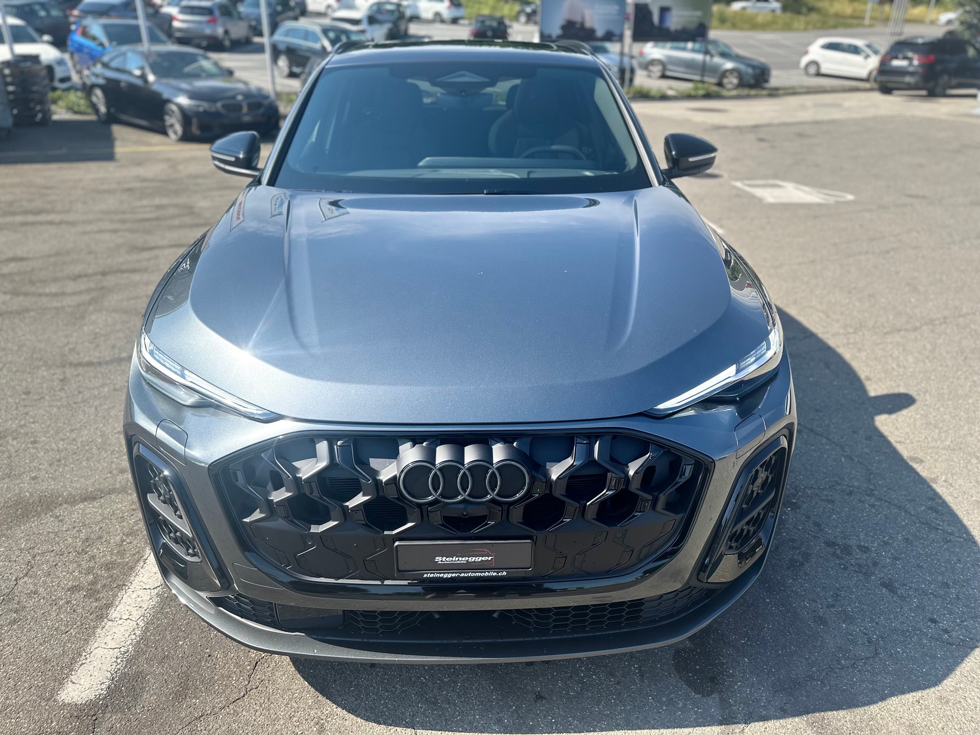 AUDI Q5 TFSI quatto 150 kW S-tronic ° Edition One ° 5 Jahre Werksgarantie °-image-2