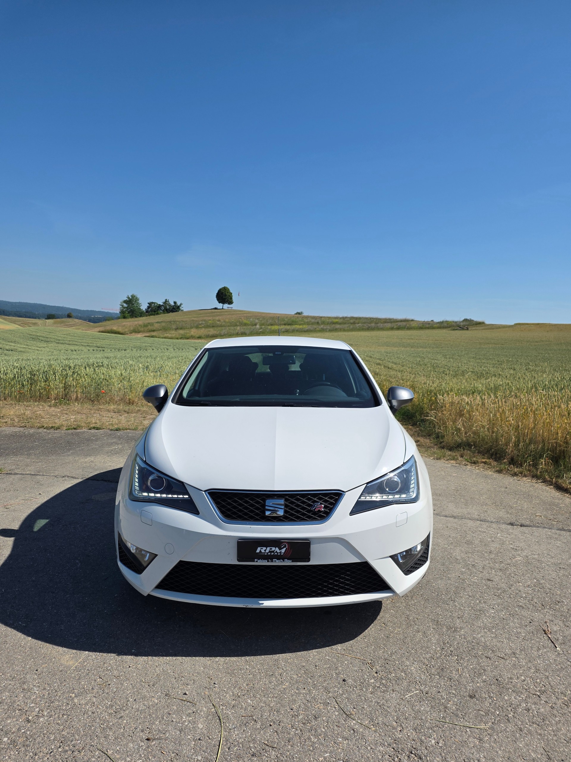 SEAT Ibiza SC 1.6 TDI FR-image-0