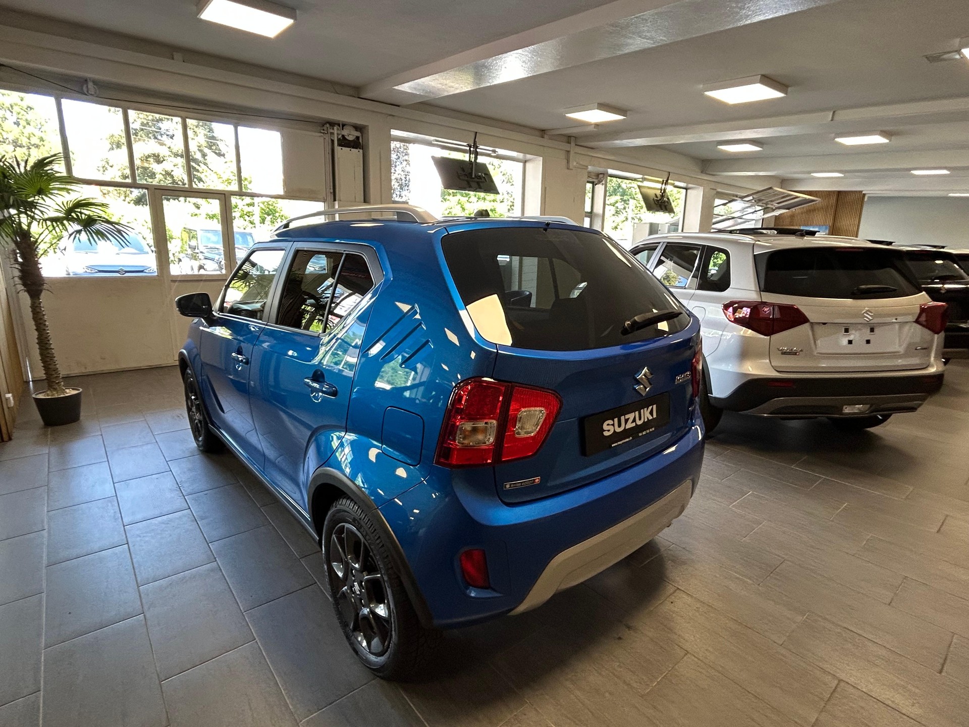 SUZUKI Ignis 1.2 Compact Top Hybrid-image-4