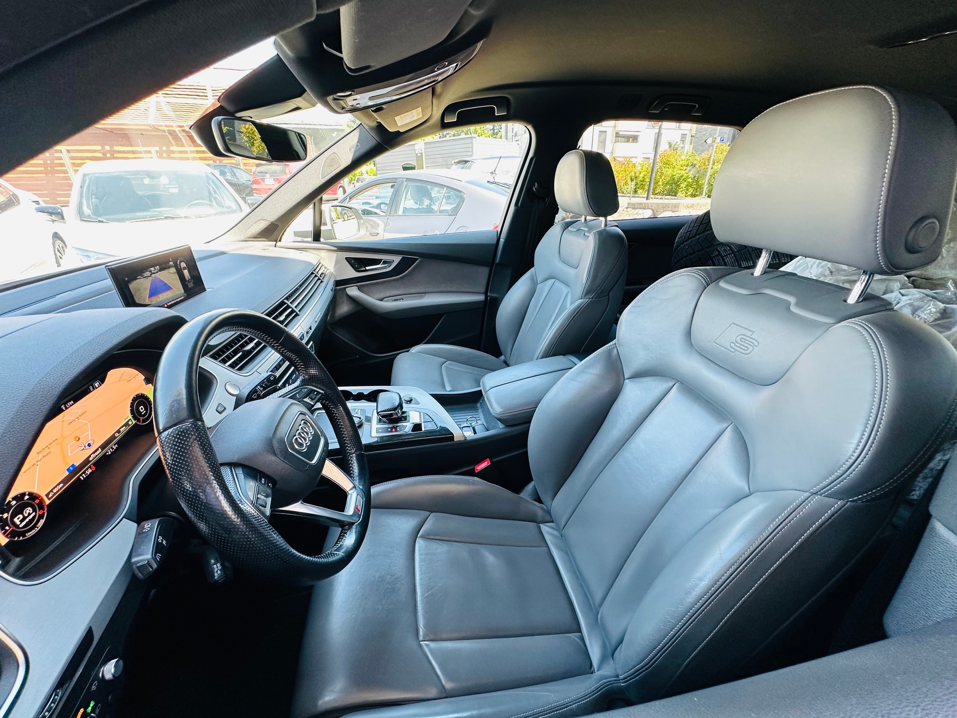 AUDI Q7 3.0 TDI quattro tiptronic-image-11