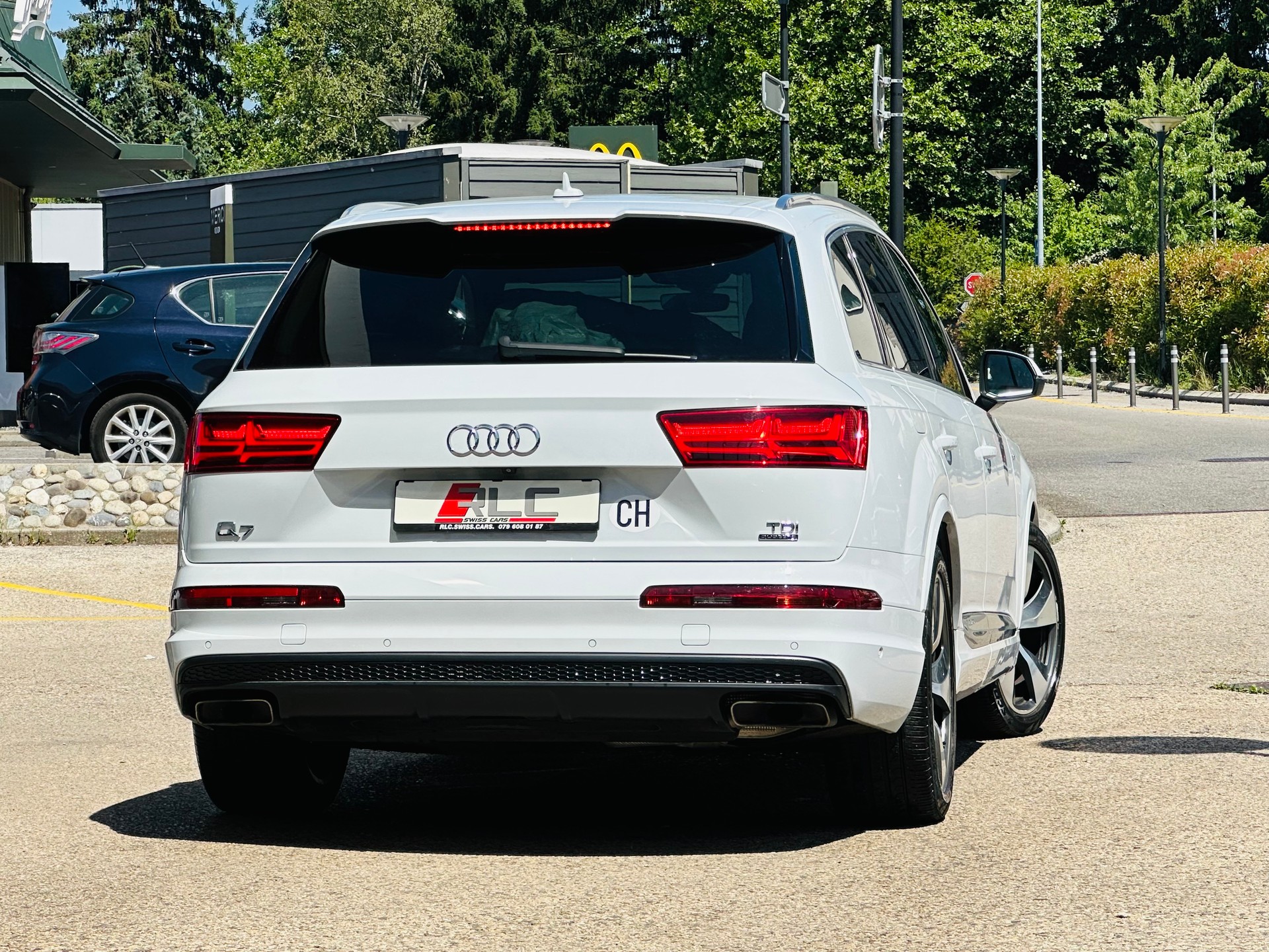AUDI Q7 3.0 TDI quattro tiptronic-image-10