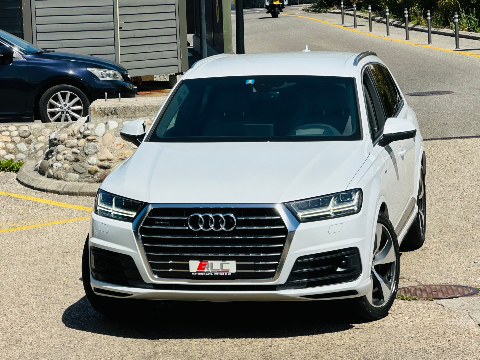 AUDI Q7 3.0 TDI quattro tiptronic-image-0