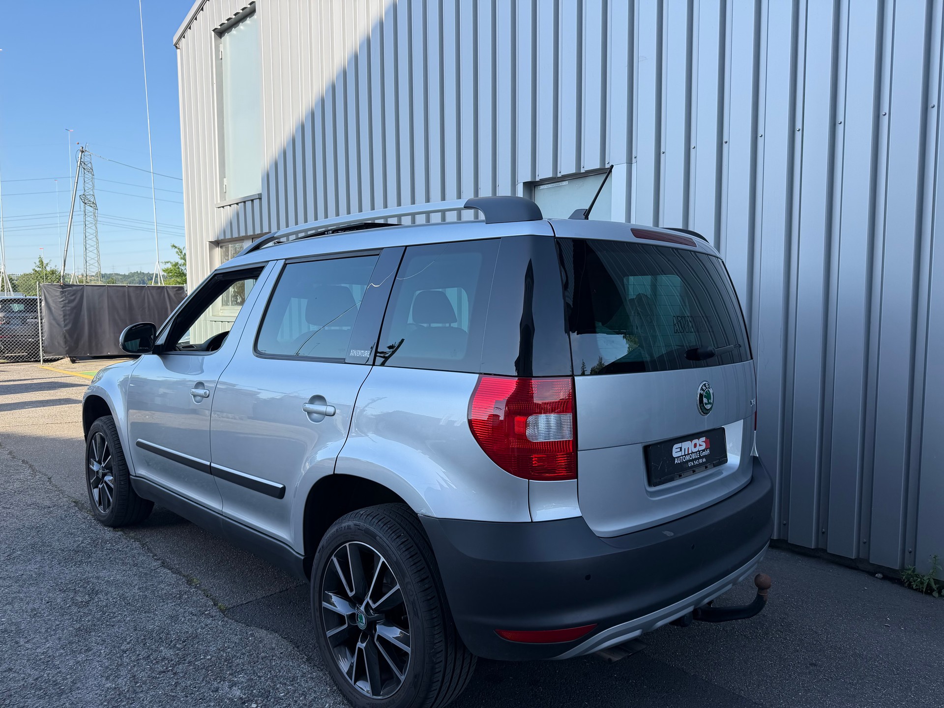 SKODA Yeti 2.0 TDI Adventure 4x4 DSG-image-4