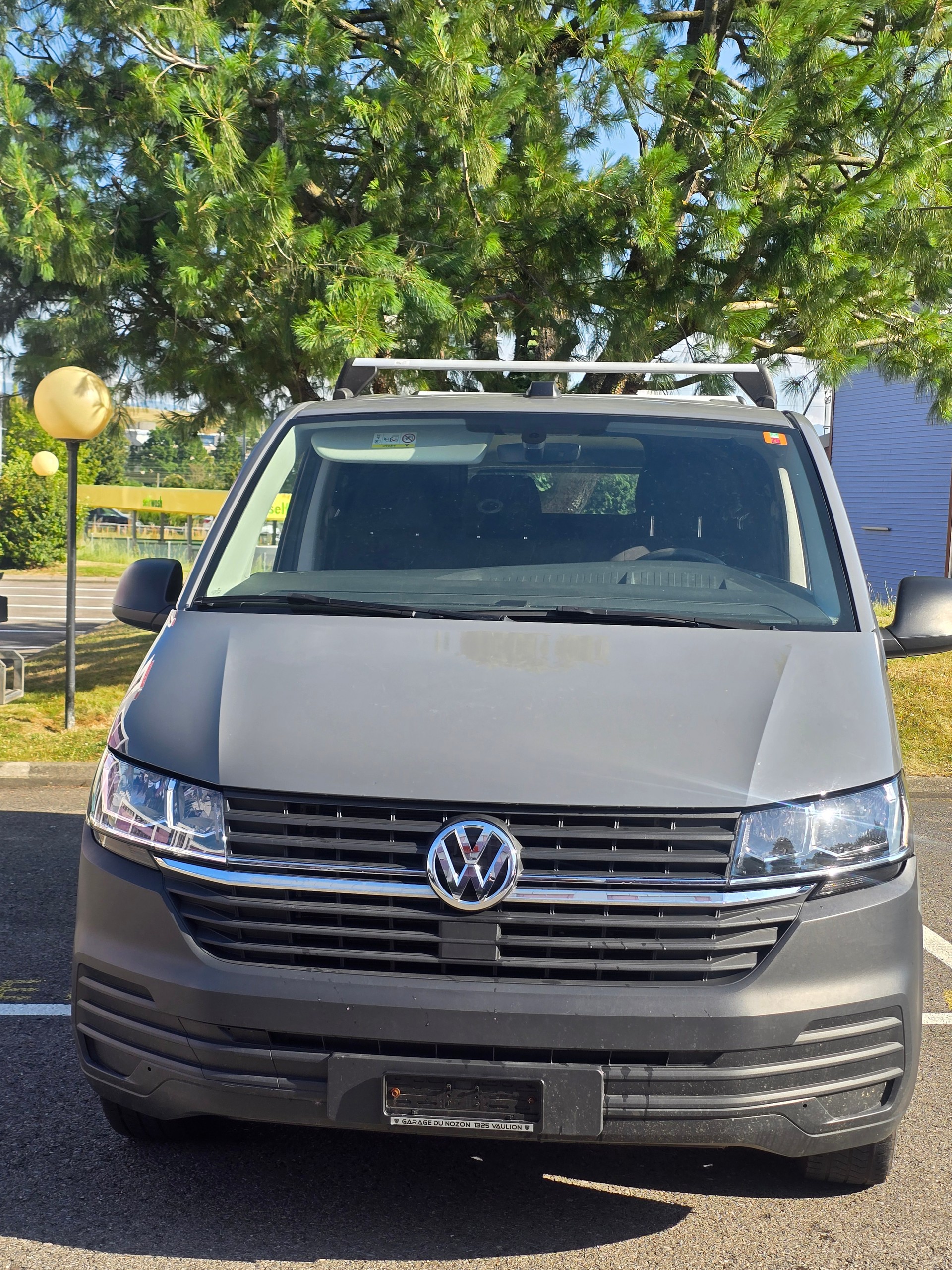 VW T6.1 2.0 TDI-image-1