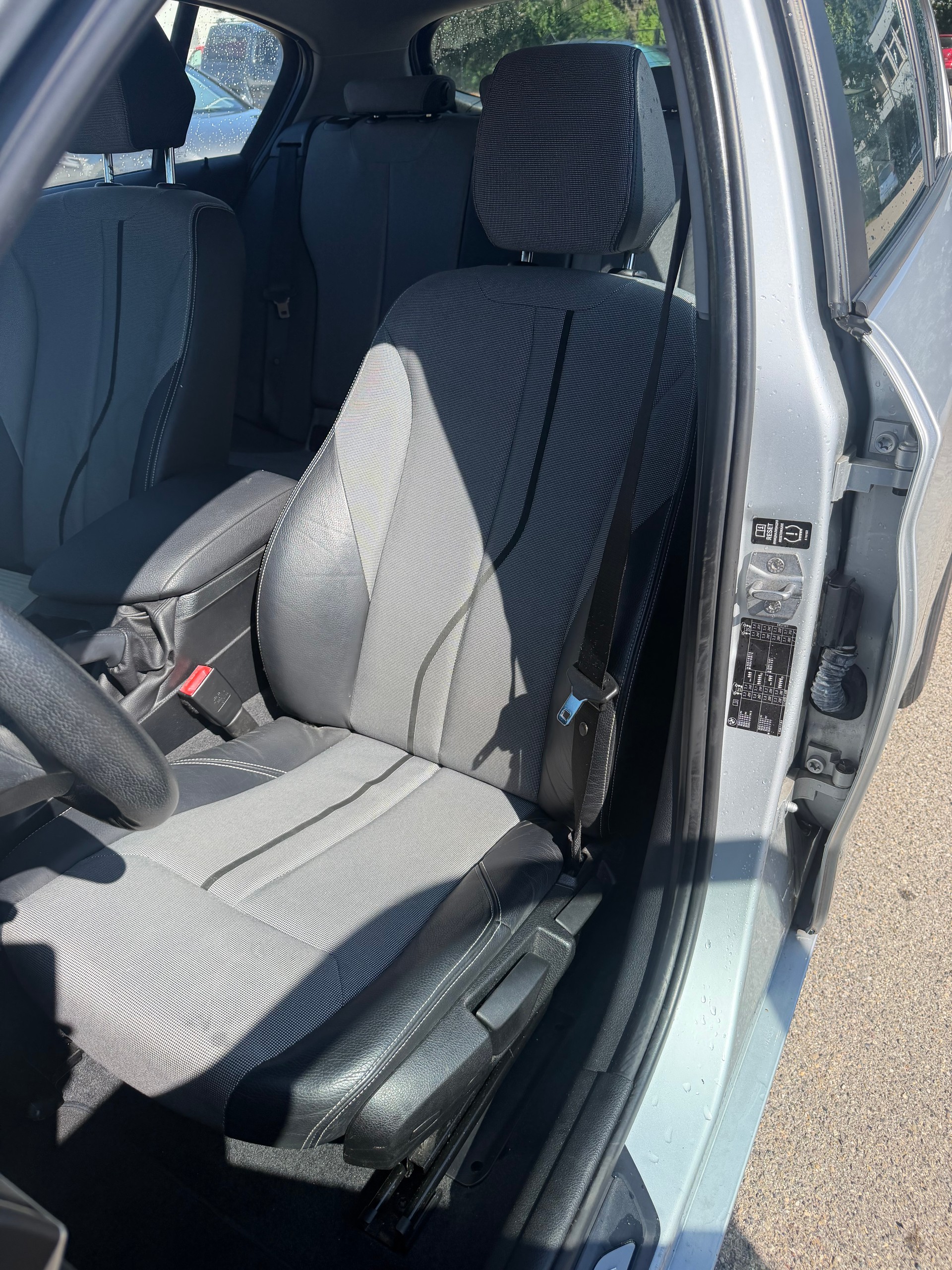 BMW 118d Sport Line Steptronic-image-9