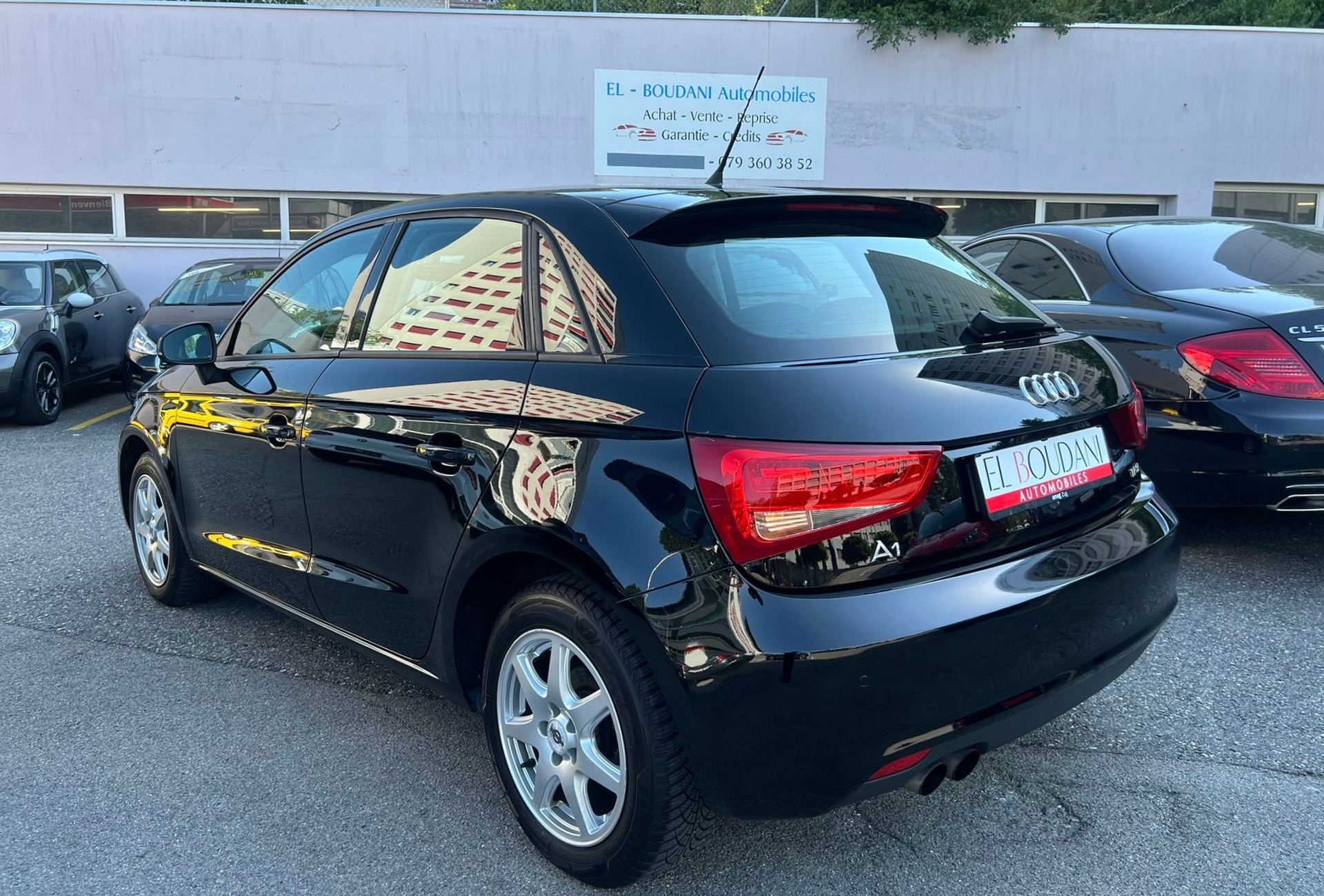 AUDI A1 Sportback 1.4 TFSI Attraction-image-3