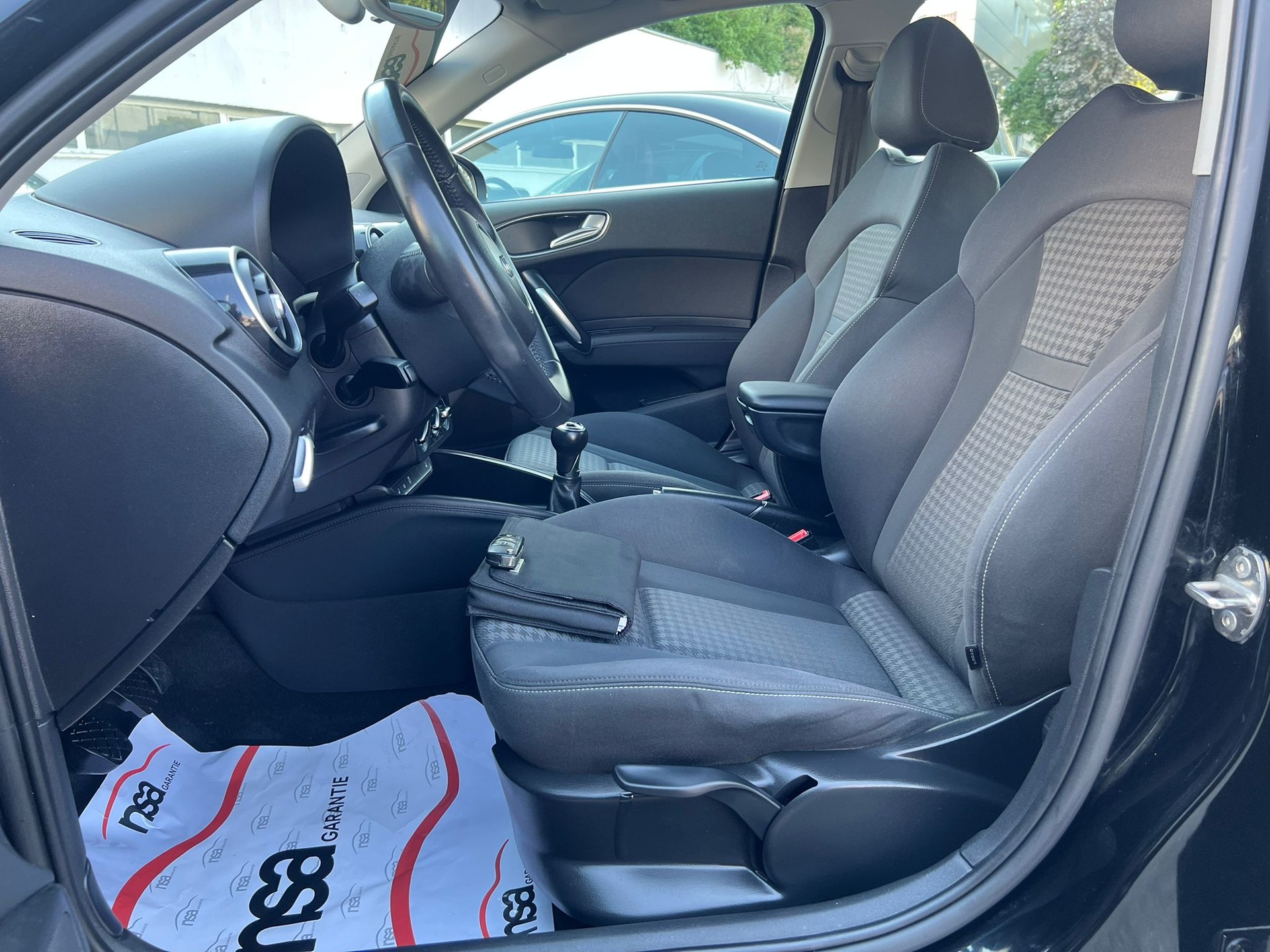 AUDI A1 Sportback 1.4 TFSI Attraction-image-6