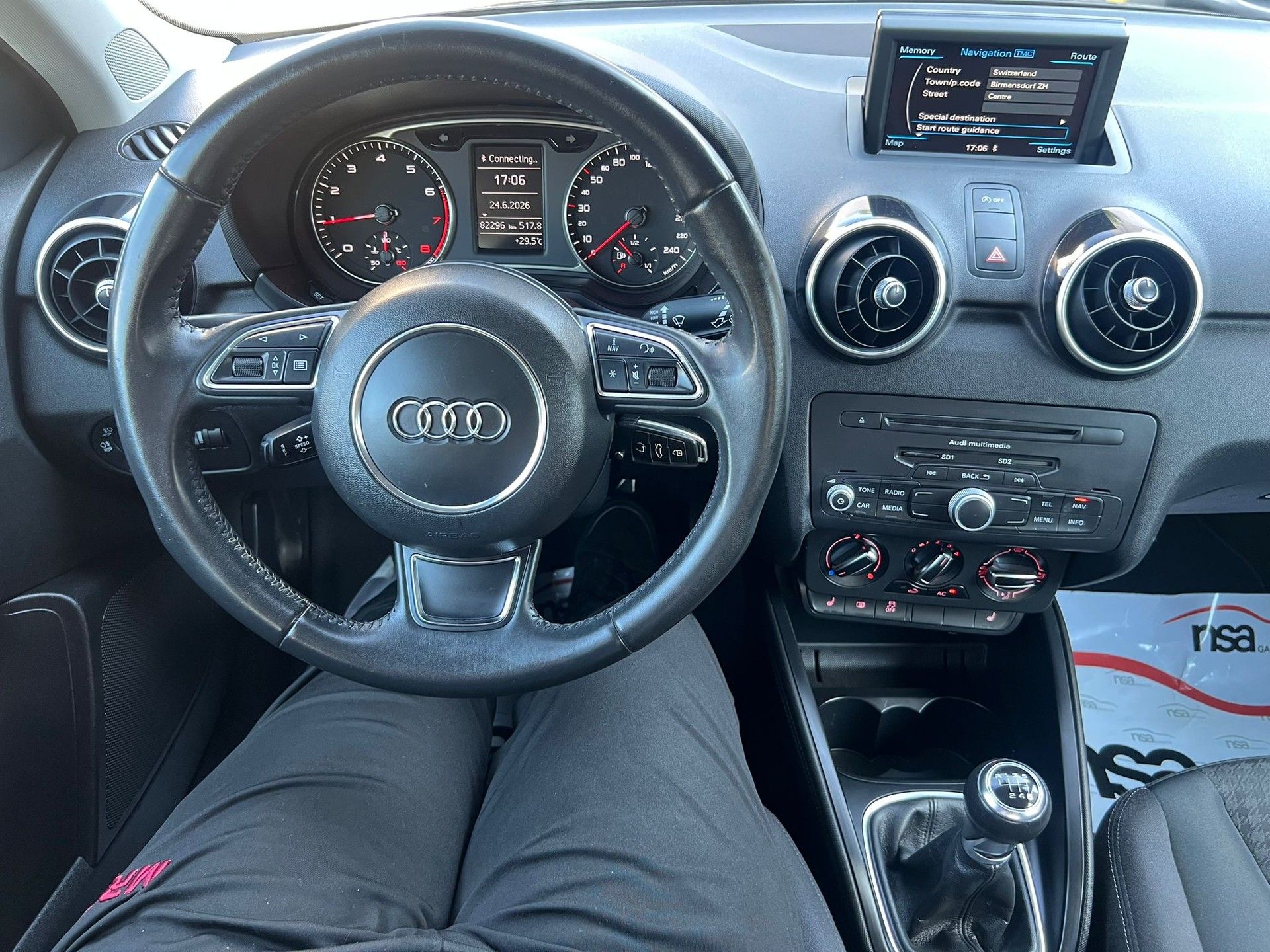 AUDI A1 Sportback 1.4 TFSI Attraction-image-9