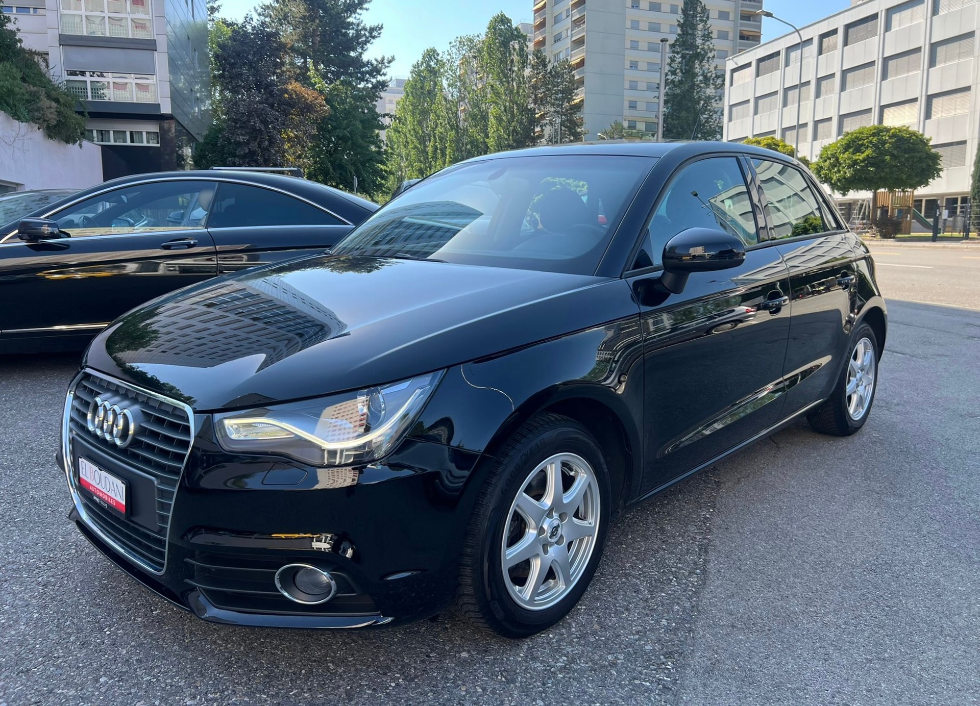 AUDI A1 Sportback 1.4 TFSI Attraction-image-1