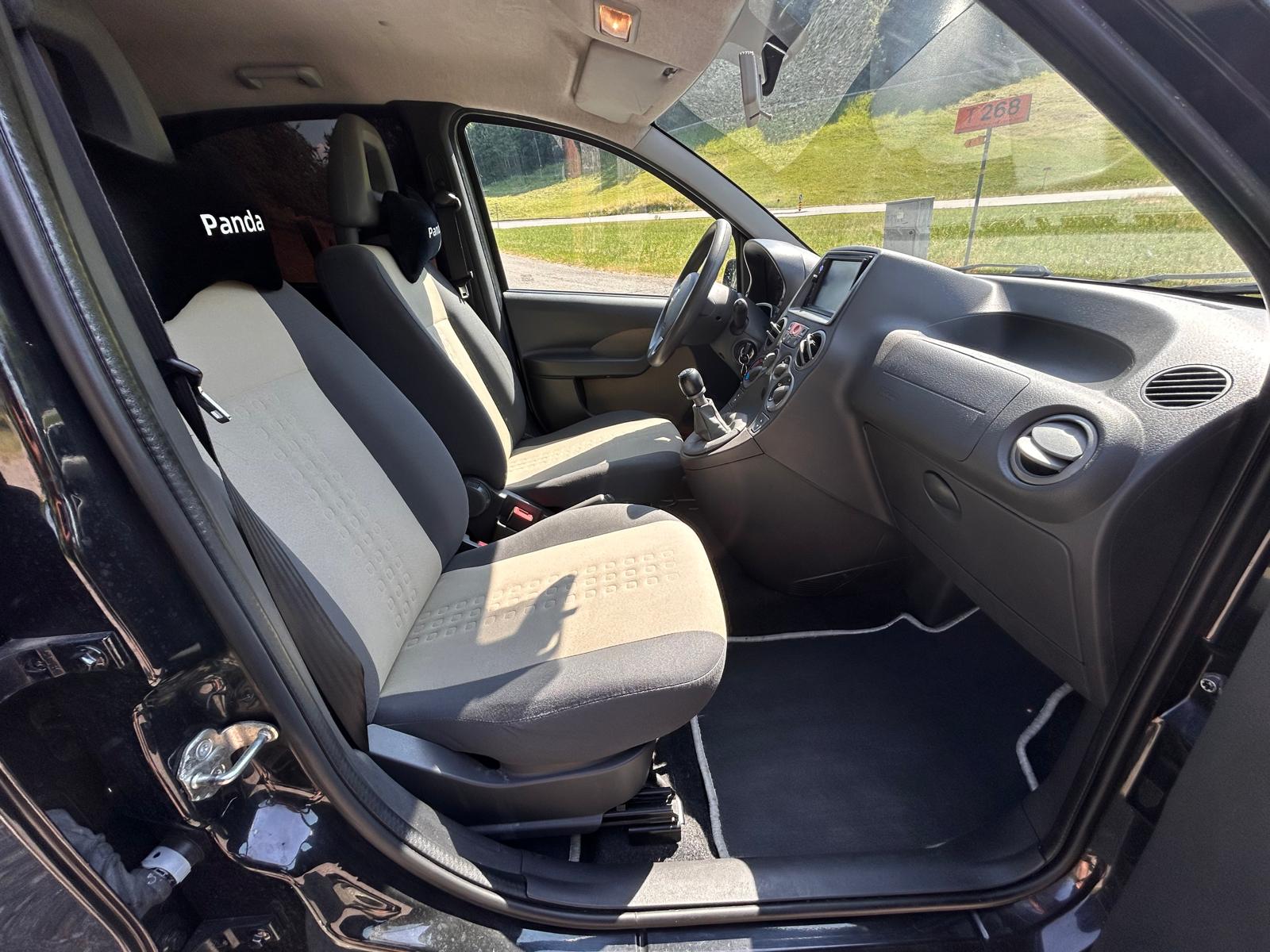 FIAT Panda 1.2 Emotion-image-10