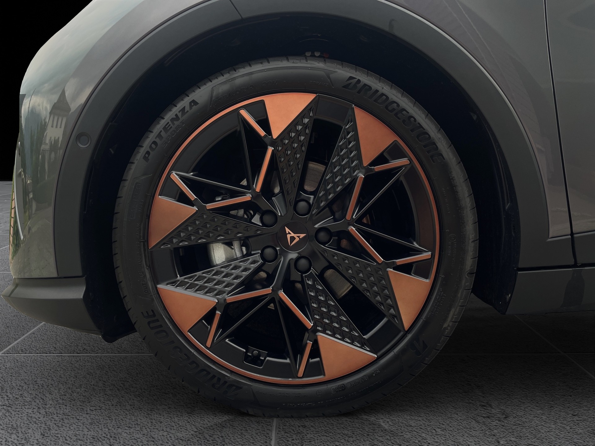 CUPRA Raval 52 kWh Dynamic+ Launch Edition-image-19