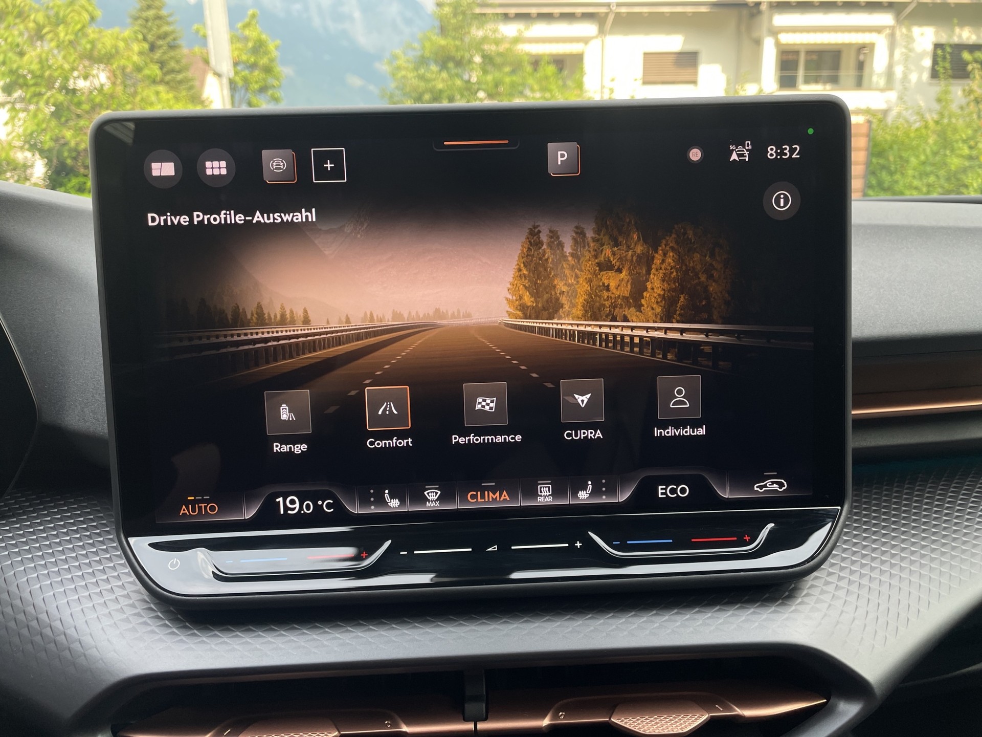 CUPRA Raval 52 kWh Dynamic+ Launch Edition-image-27