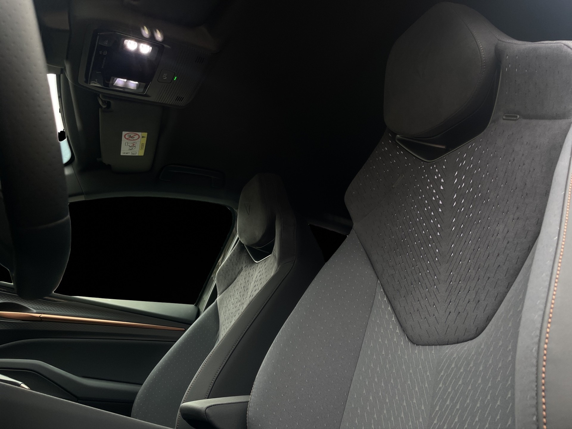 CUPRA Raval 52 kWh Dynamic+ Launch Edition-image-20