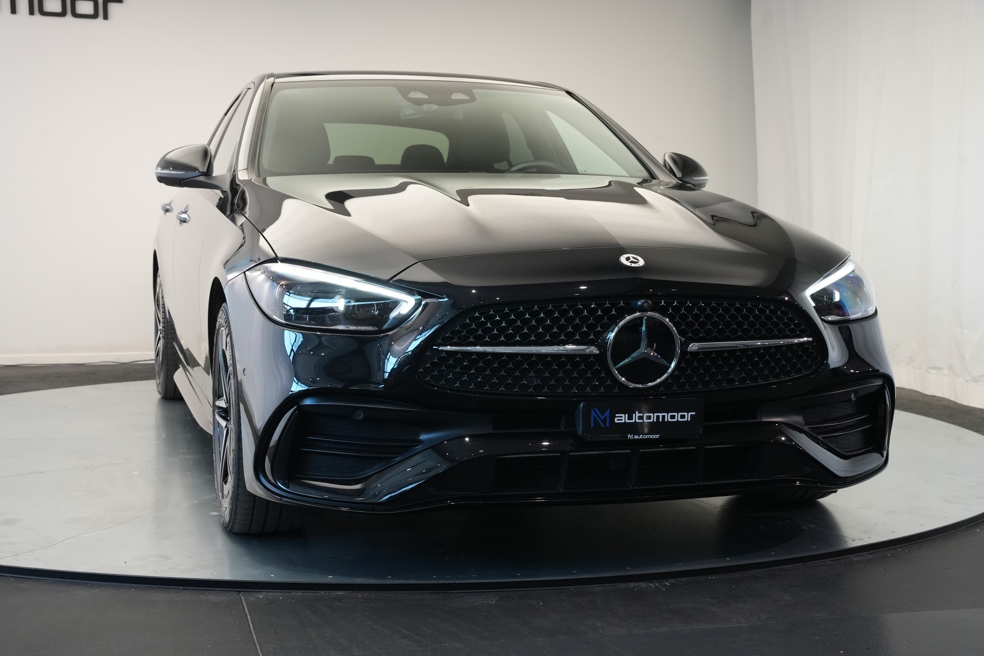 MERCEDES-BENZ C 300e 4Matic AMG Line *CH-Fahrzeug*-image-39