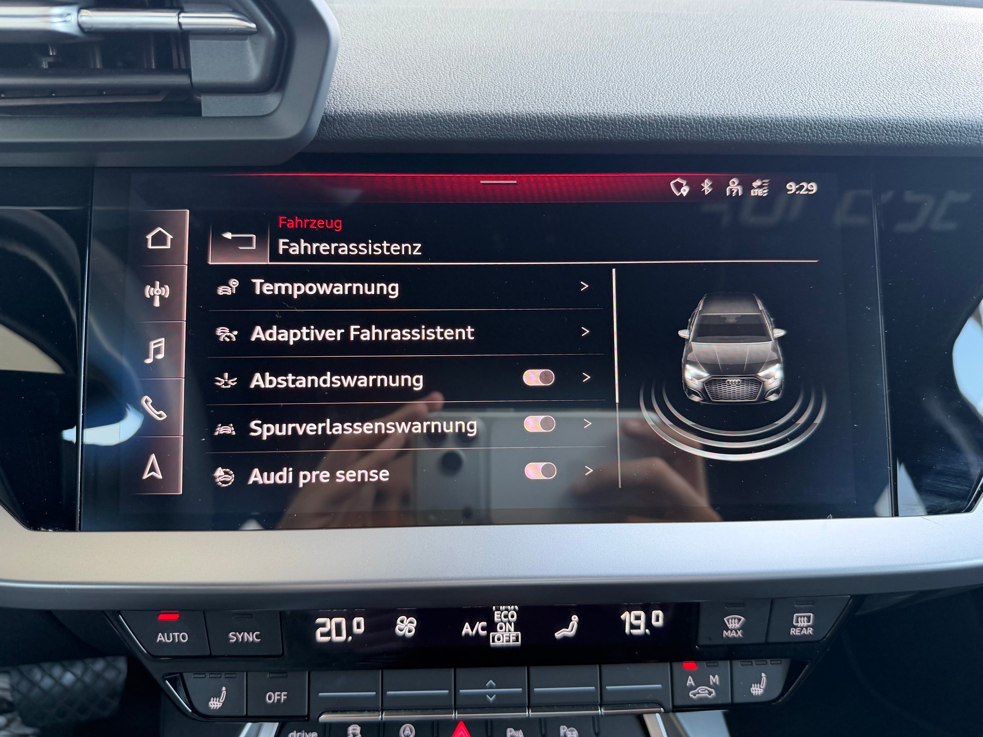 AUDI A3 Sportback 35 TFSI S line Attraction S-tronic-image-21